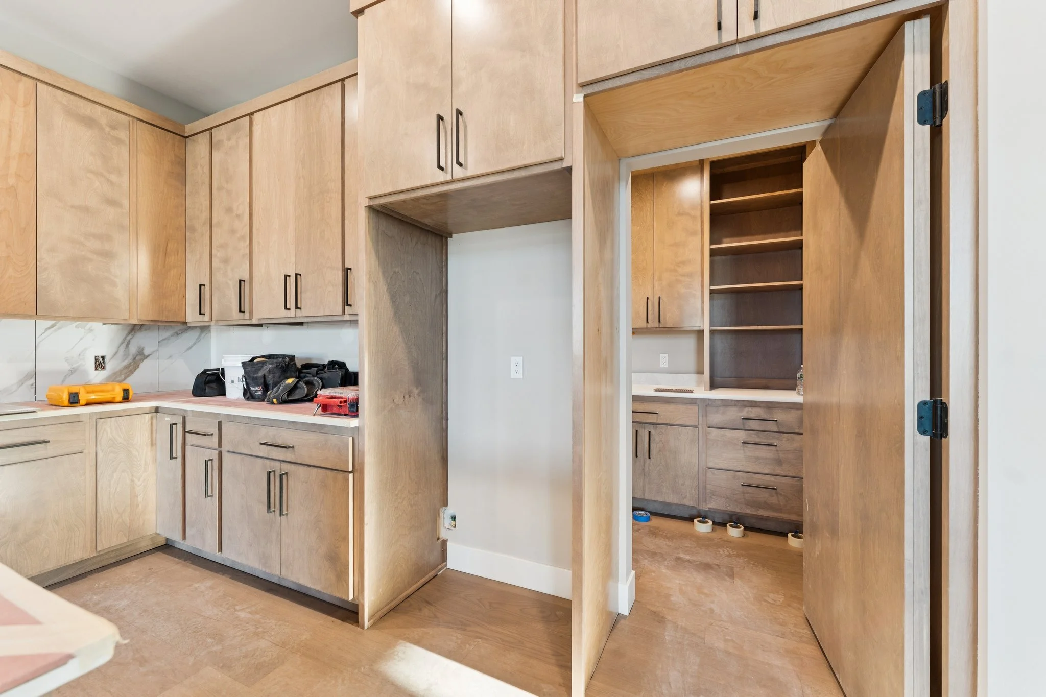 14-web-or-mls-7787 - 3538 S 210th Ave_014.jpg