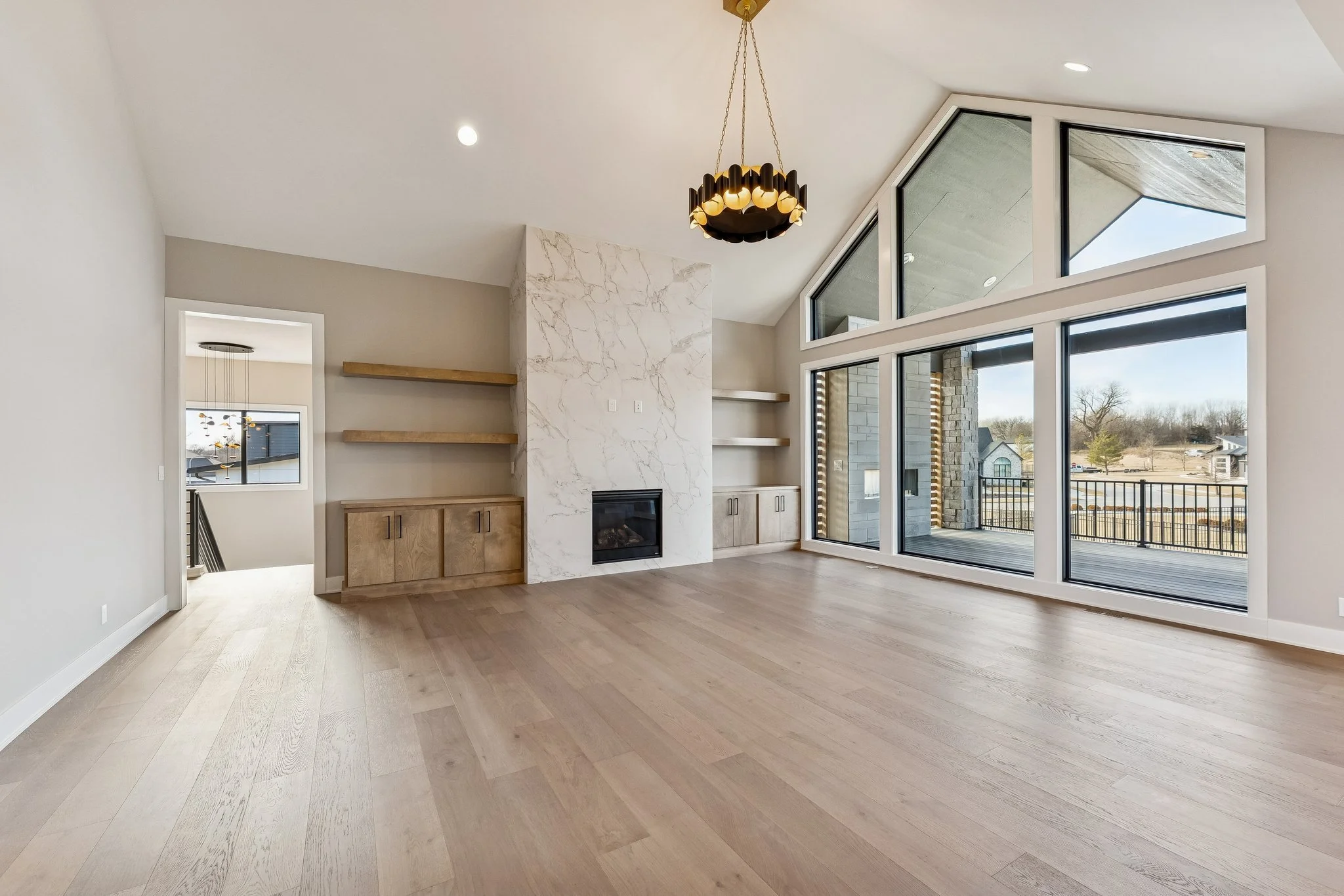 6-web-or-mls-8065 - 3538 S 210th Ave_006.jpg