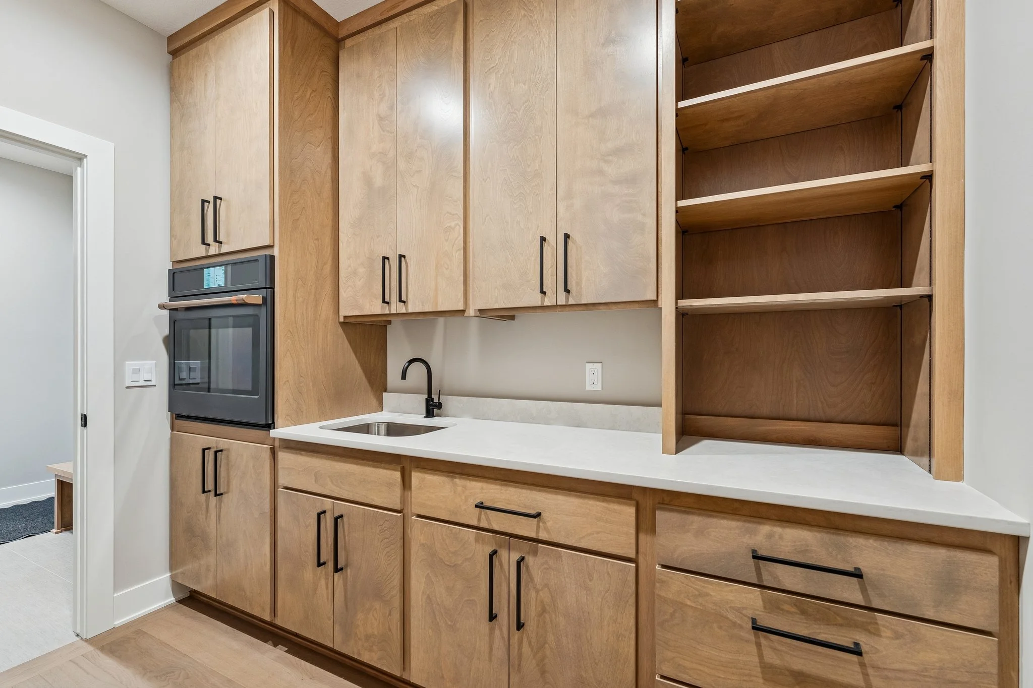 29-web-or-mls-8065 - 3538 S 210th Ave_029.jpg