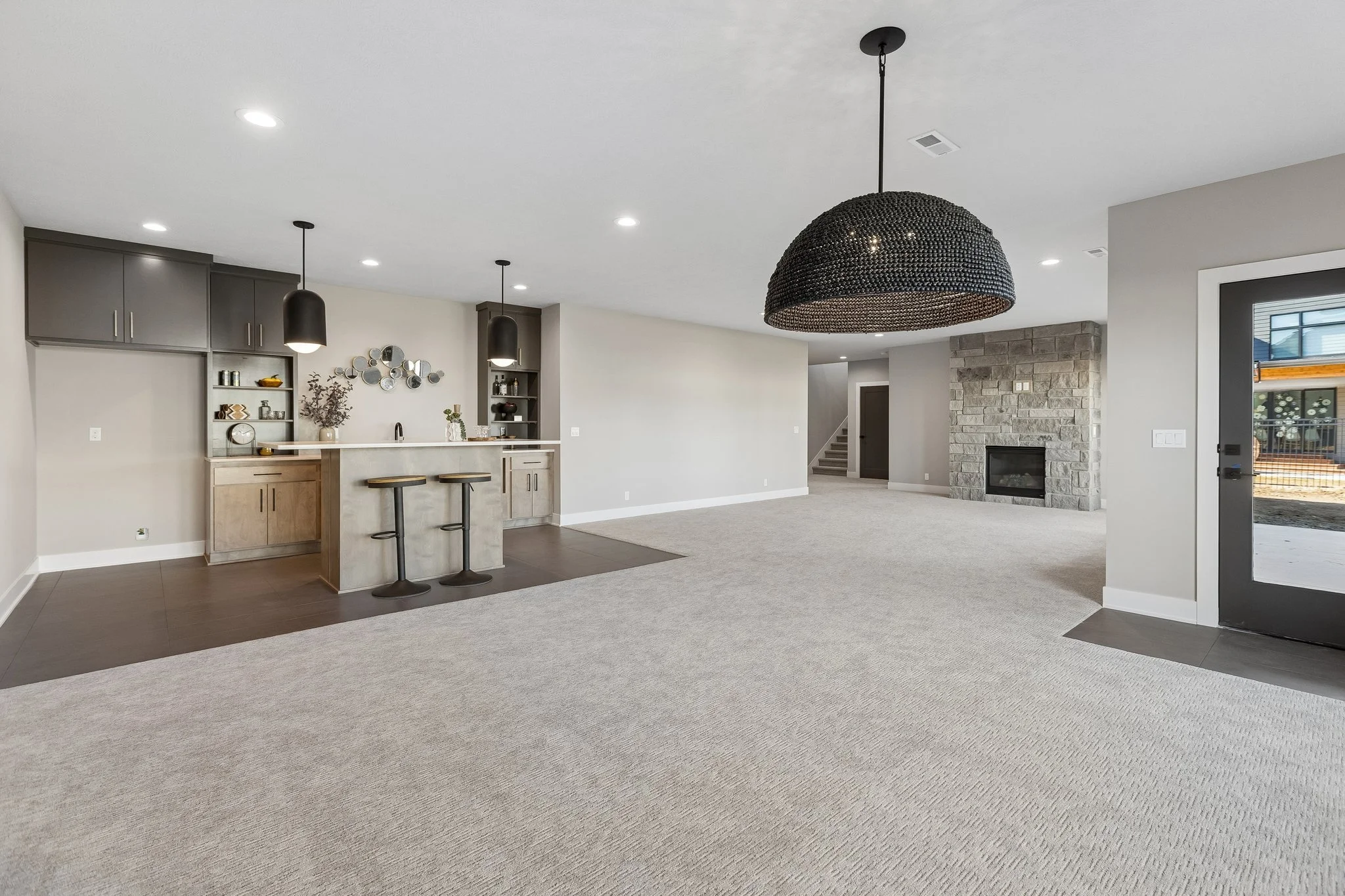 29-web-or-mls-8256 - 3538 S 210th Ave_029.jpg