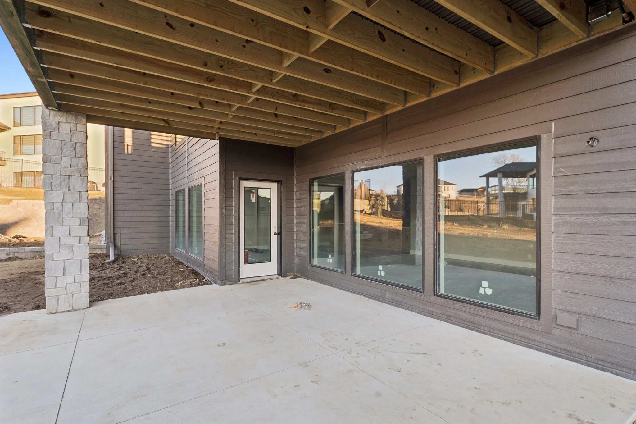 43-web-or-mls-7787 - 3538 S 210th Ave_043.jpg