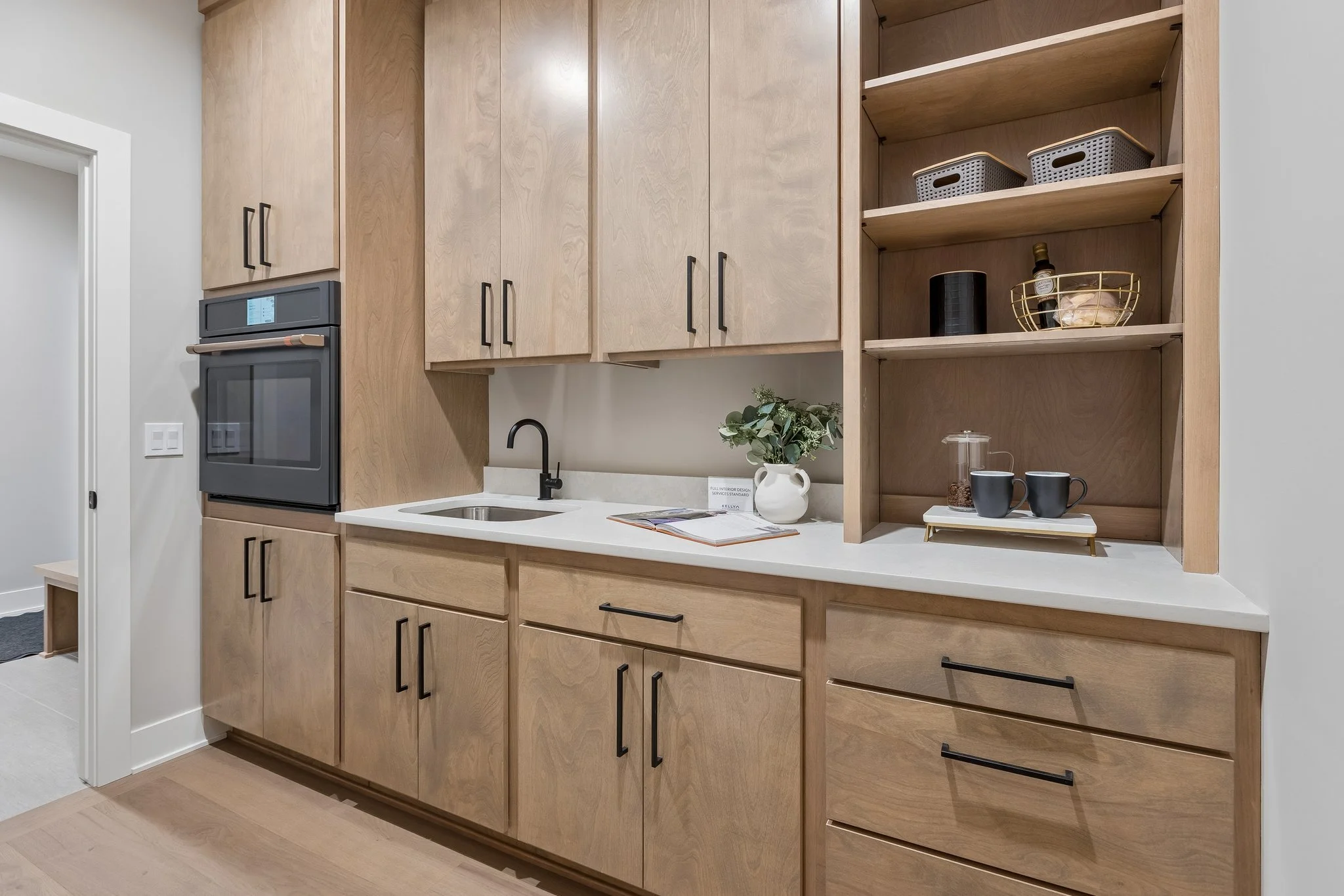 20-web-or-mls-8256 - 3538 S 210th Ave_020.jpg
