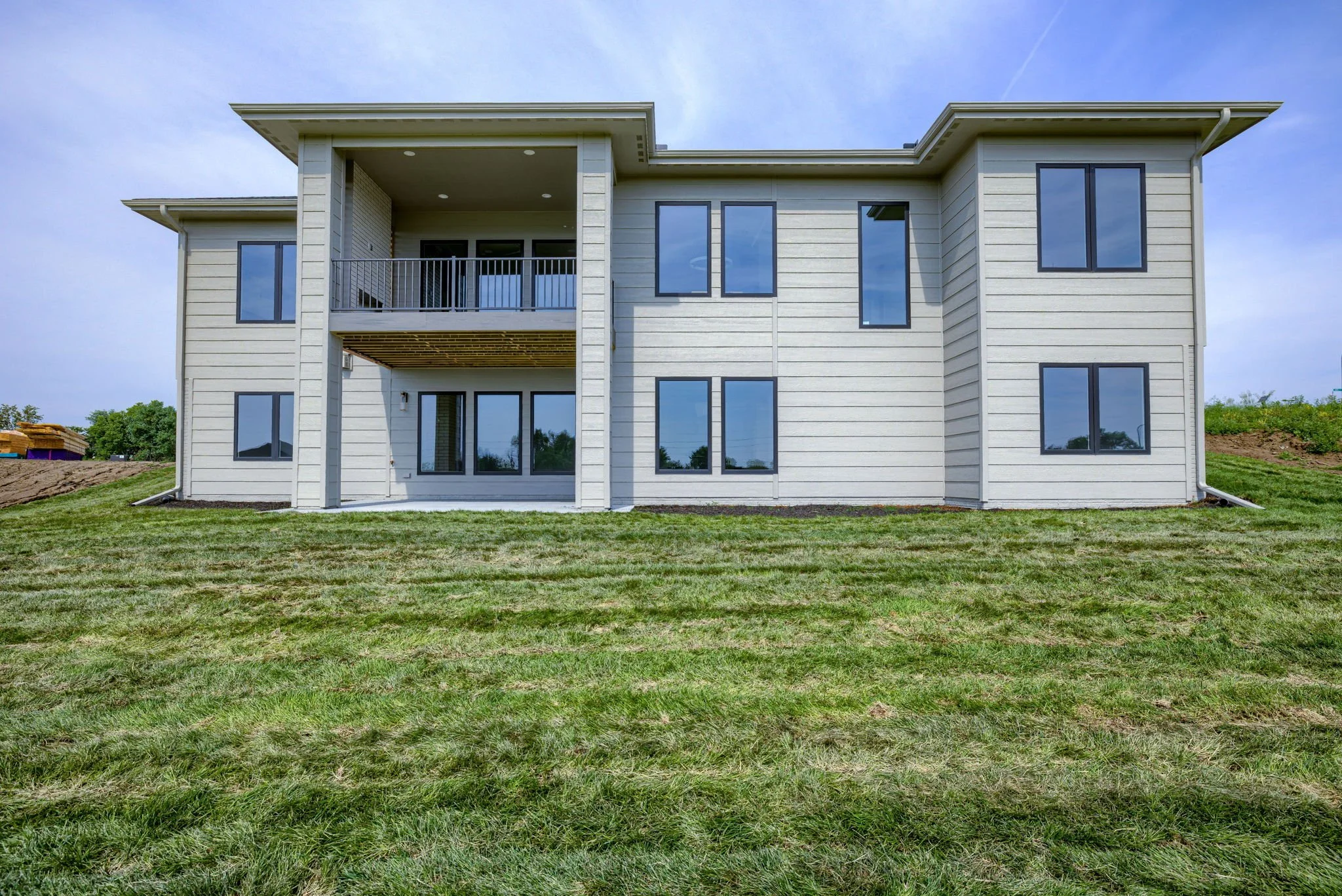 3-web-or-mls-75258_03.jpg