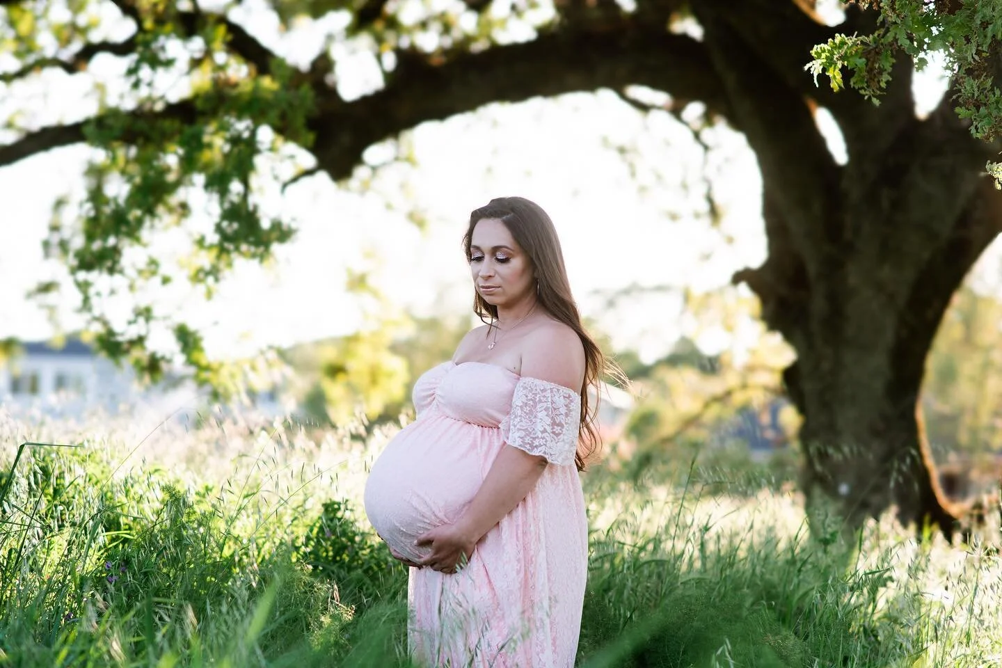 🌸 Just a couple short weeks before she was here. 💕