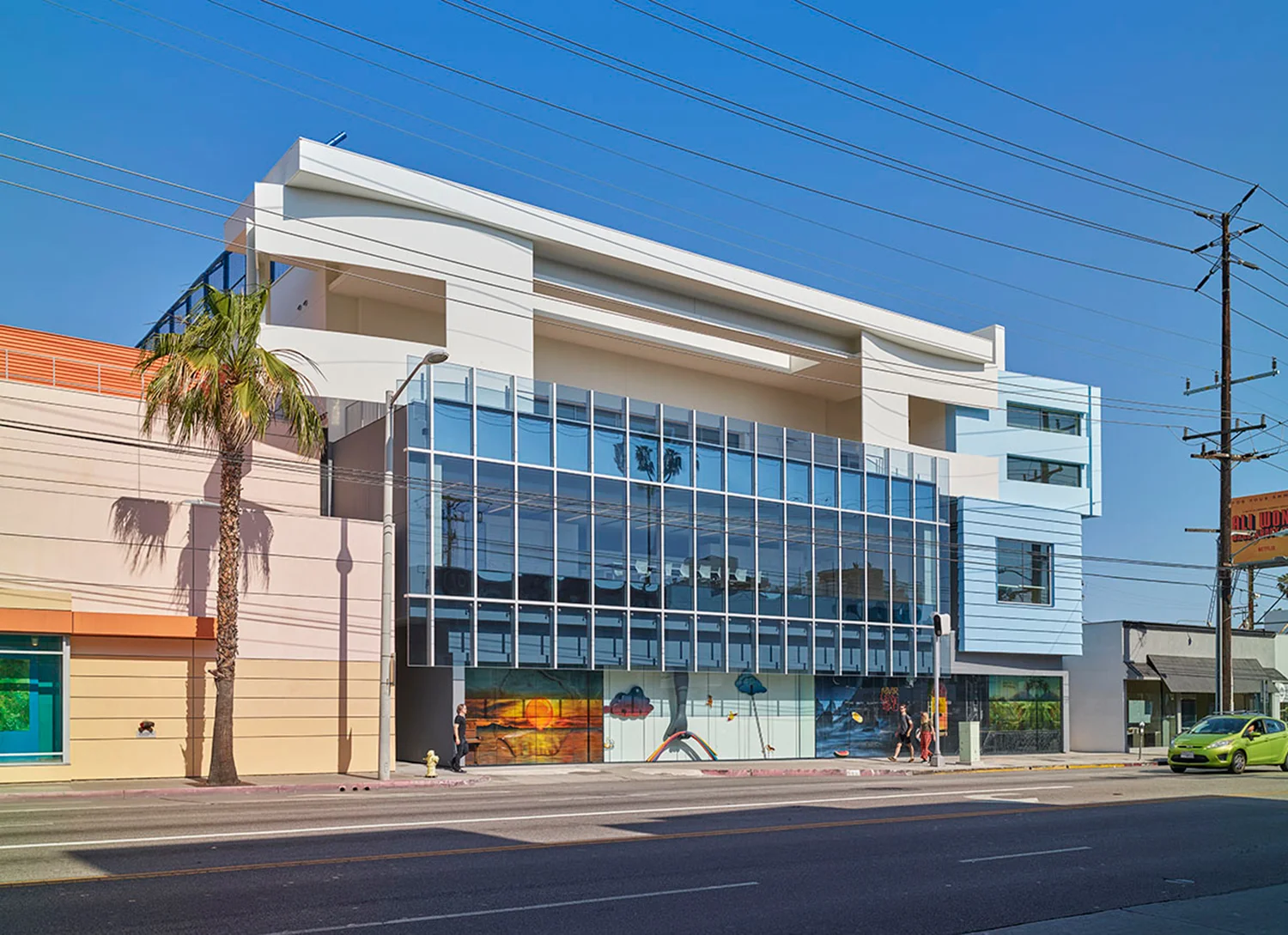 The La Cienega Boulevard elevation of the La Cienega wing, phase I of the Center for Early Education campus redevelopment project in West Hollywood, CA.