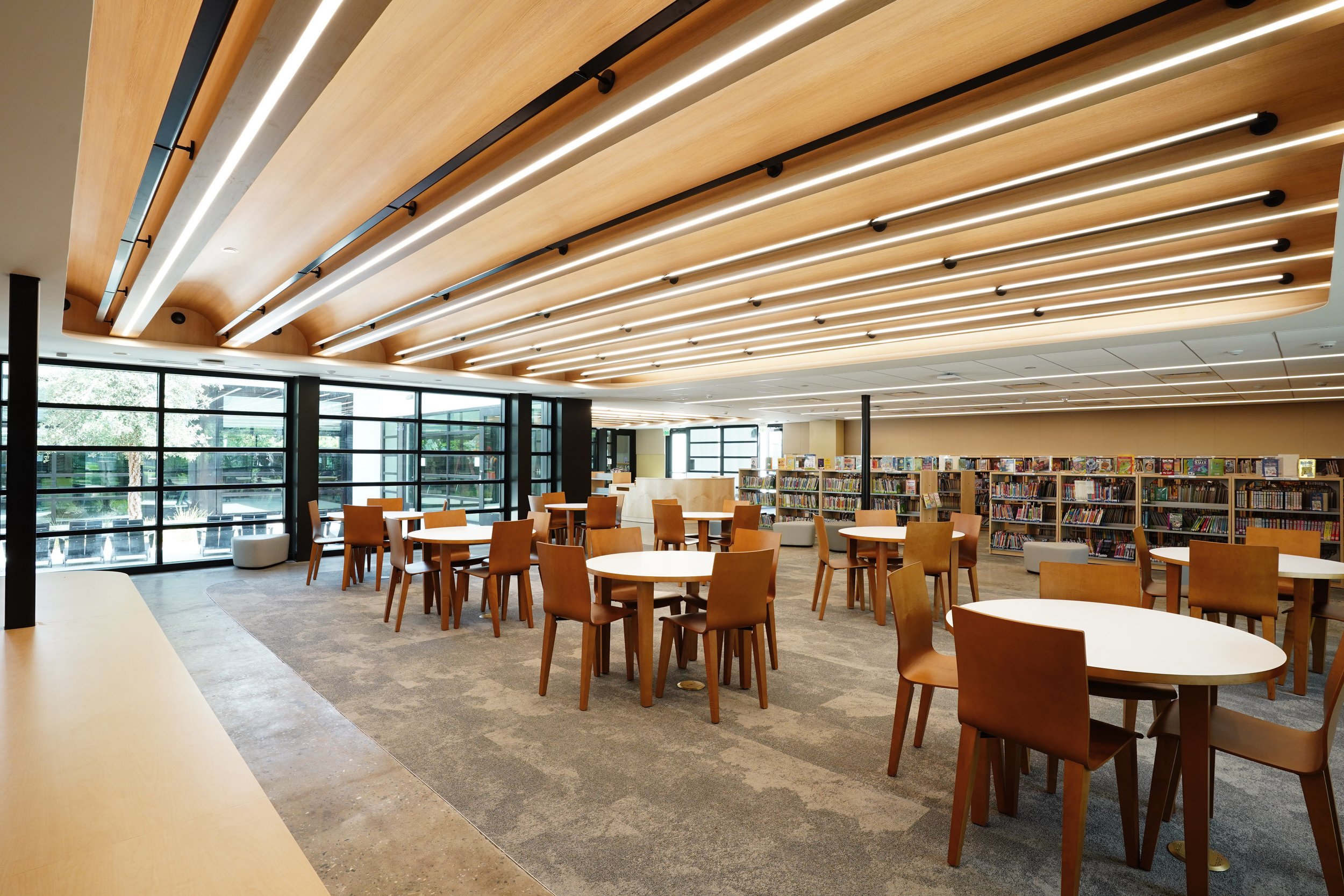 260921_GrantES_Library_115.JPG