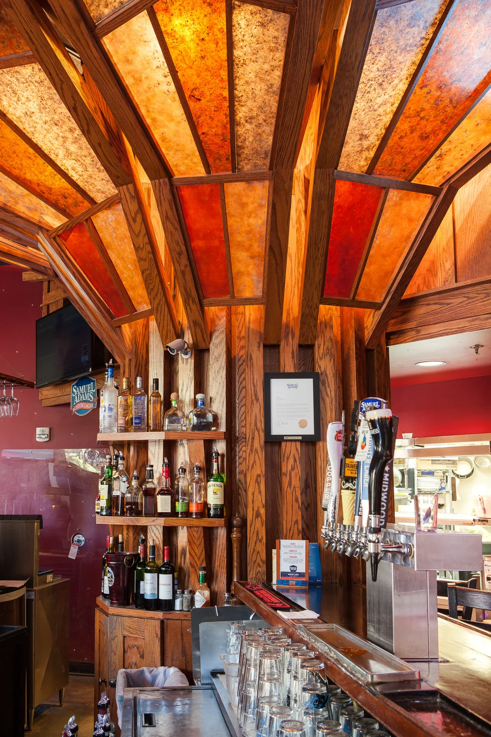 Bar photo 2