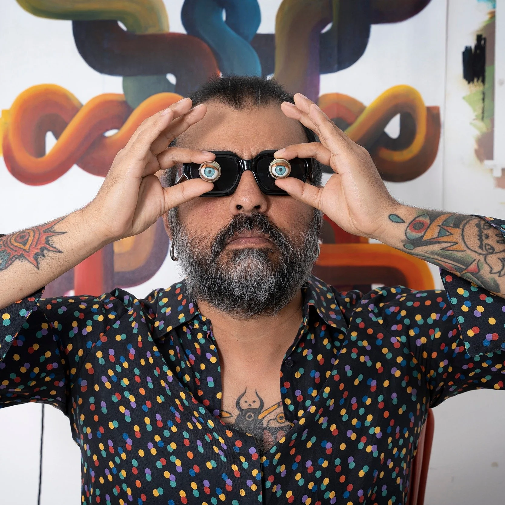 Introducing Roswell Artist-in-Residence Ra&uacute;l Sisniega (RAiR 2024-25).

Ra&uacute;l is a multidisciplinary artist from Mexico City. Throughout his practice, he&rsquo;s navigated the tension between opposites: the analog and the digital, the uni