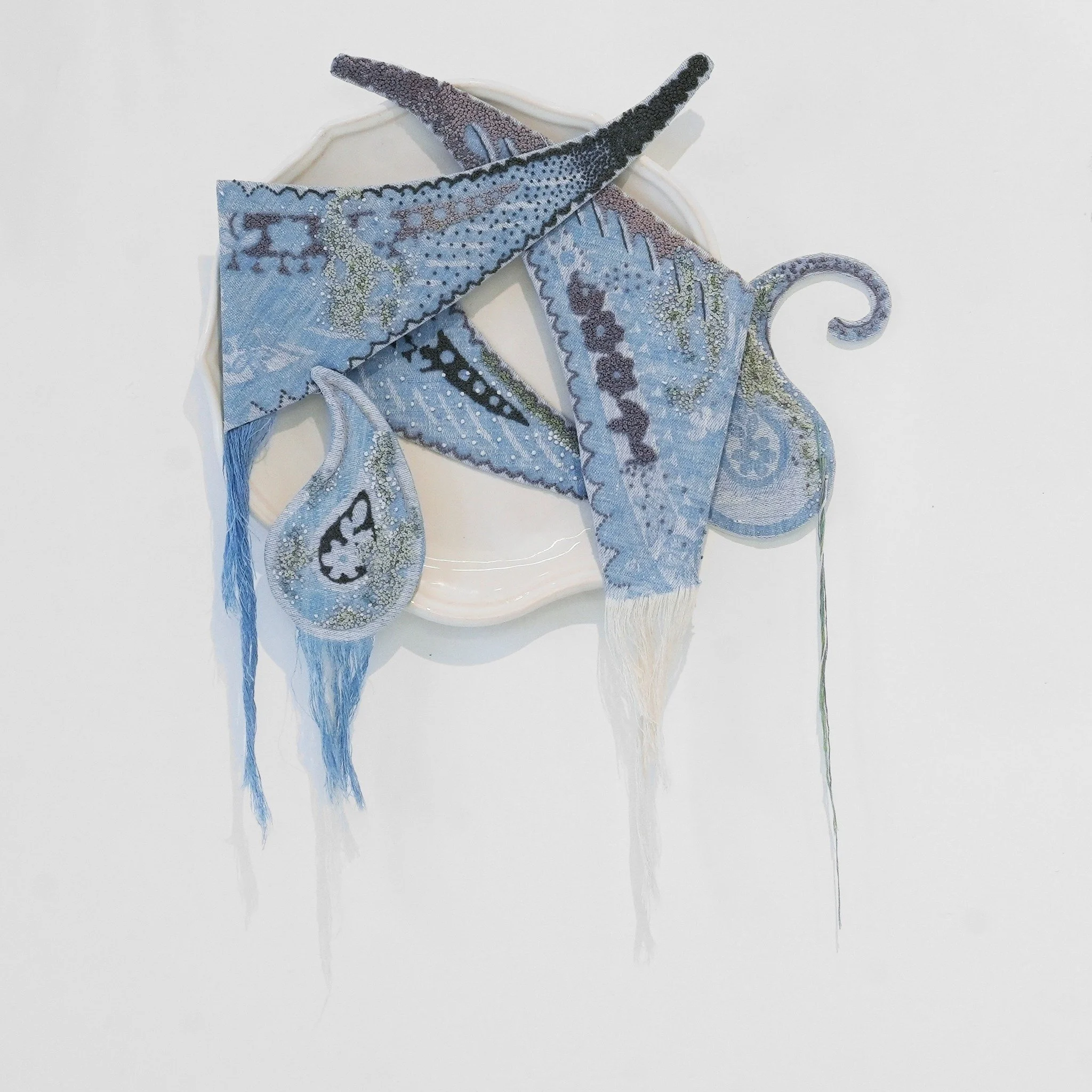 &ldquo;Babylon 26&rdquo;, a solo exhibition by Roswell Artist-in-Residence Farnaz Shadravan (RAiR 2025-26).

Opens Friday January 9 at the Anderson Museum of Contemporary Art (AMoCA). Artist Talk and reception: 1/9 @ 5:30 - 7:00 PM. Public catered di