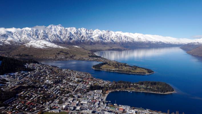 Queenstown.jpg