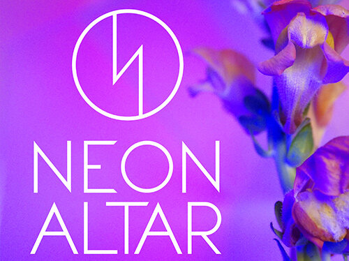 neonaltar.jpg