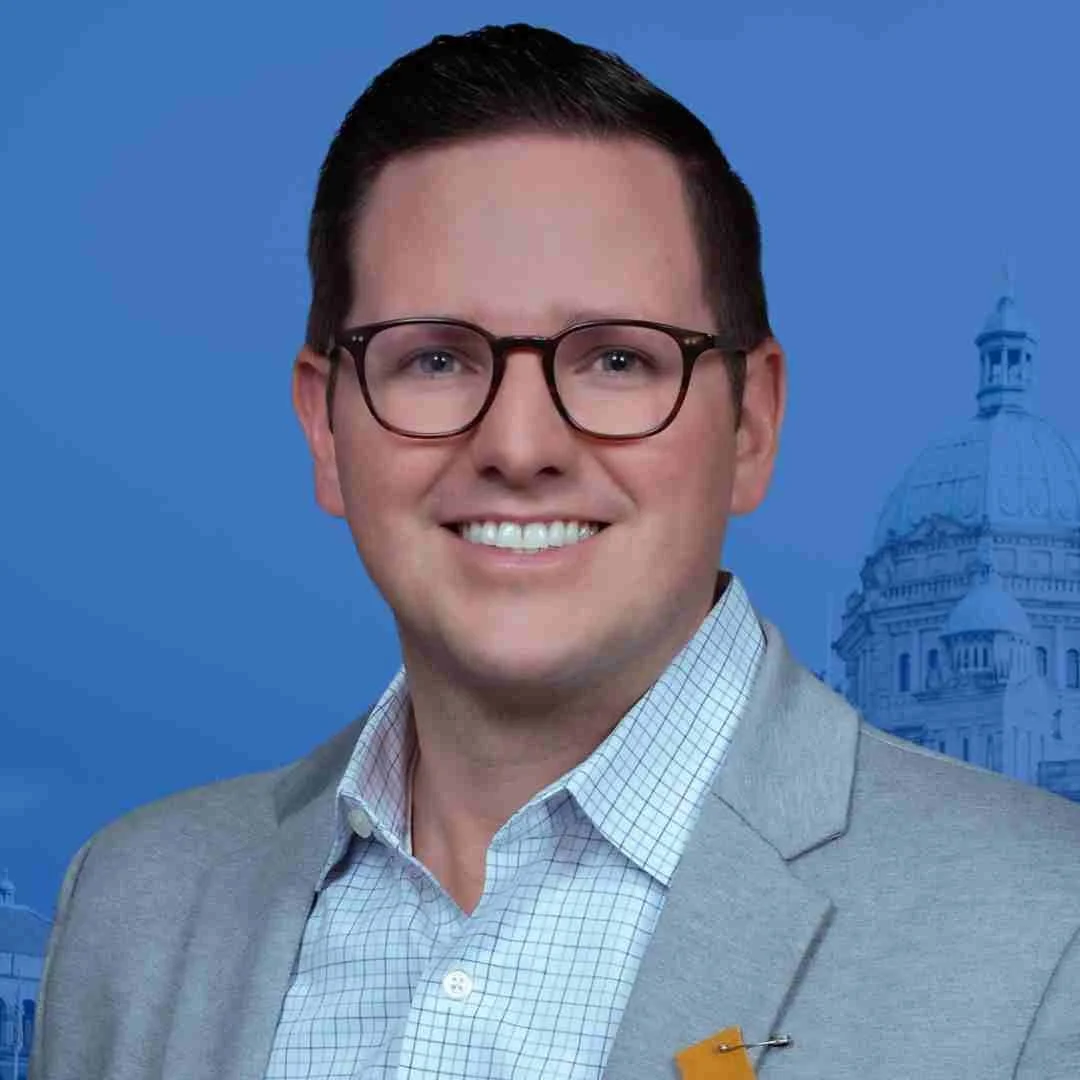 1 on 1 With Conservative Candidate Kiel Giddens - PG-Mackenzie Riding