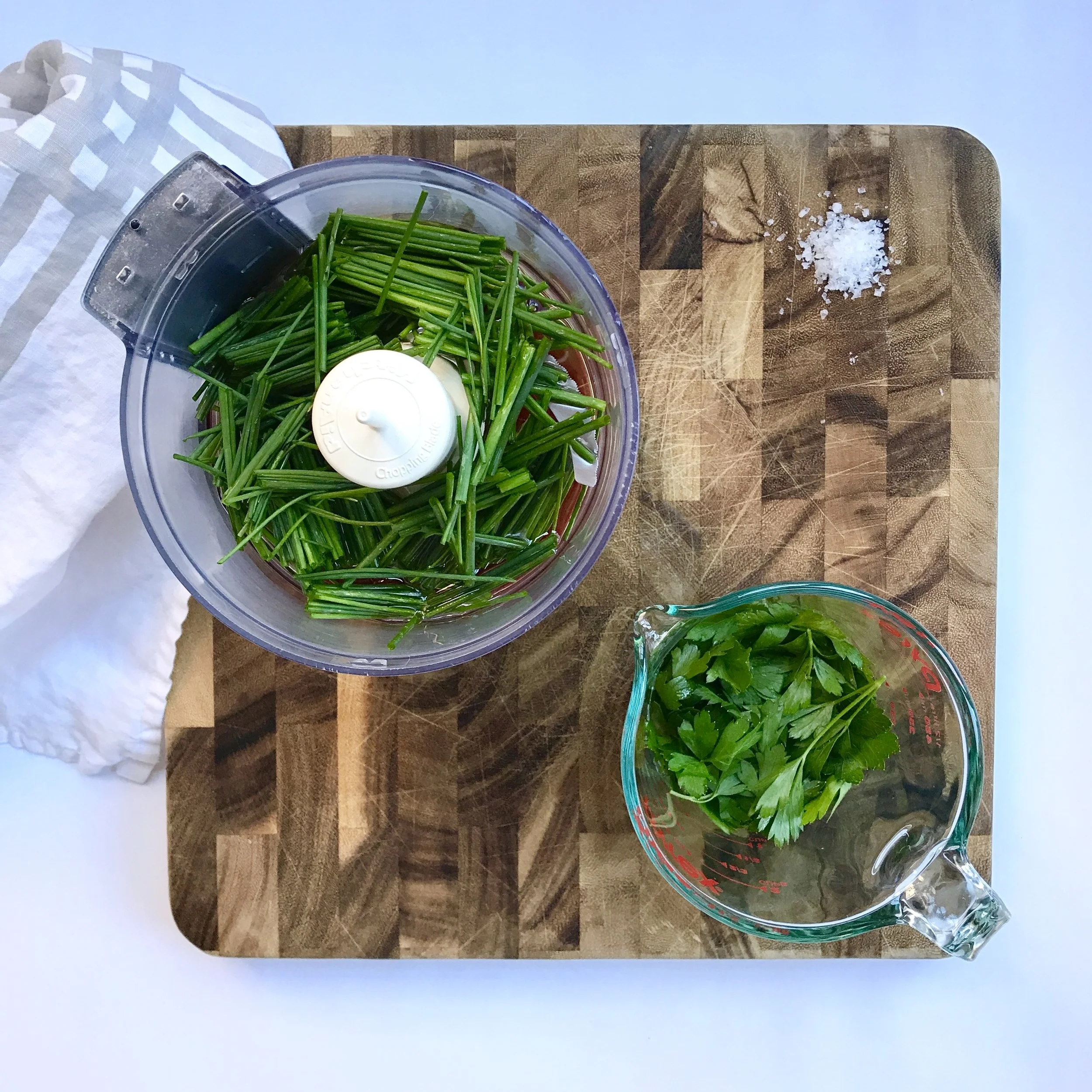 THE 4-INGREDIENT HERB DRIZZLE RECIPE YOU NEED NOW