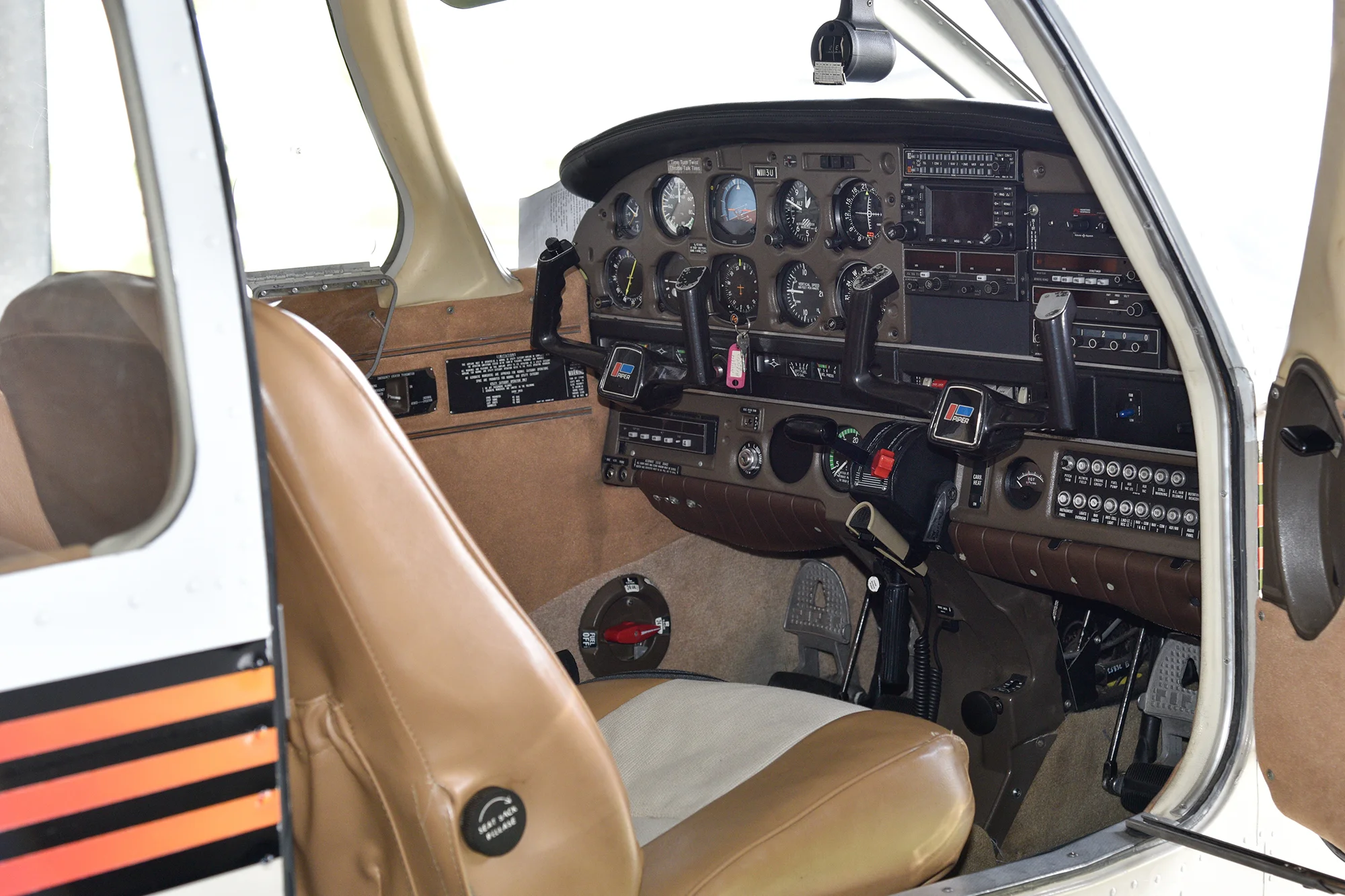 AAF-13U Interior-2168.jpg