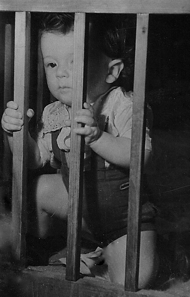 andrei+behind+bars+1948-1.jpg