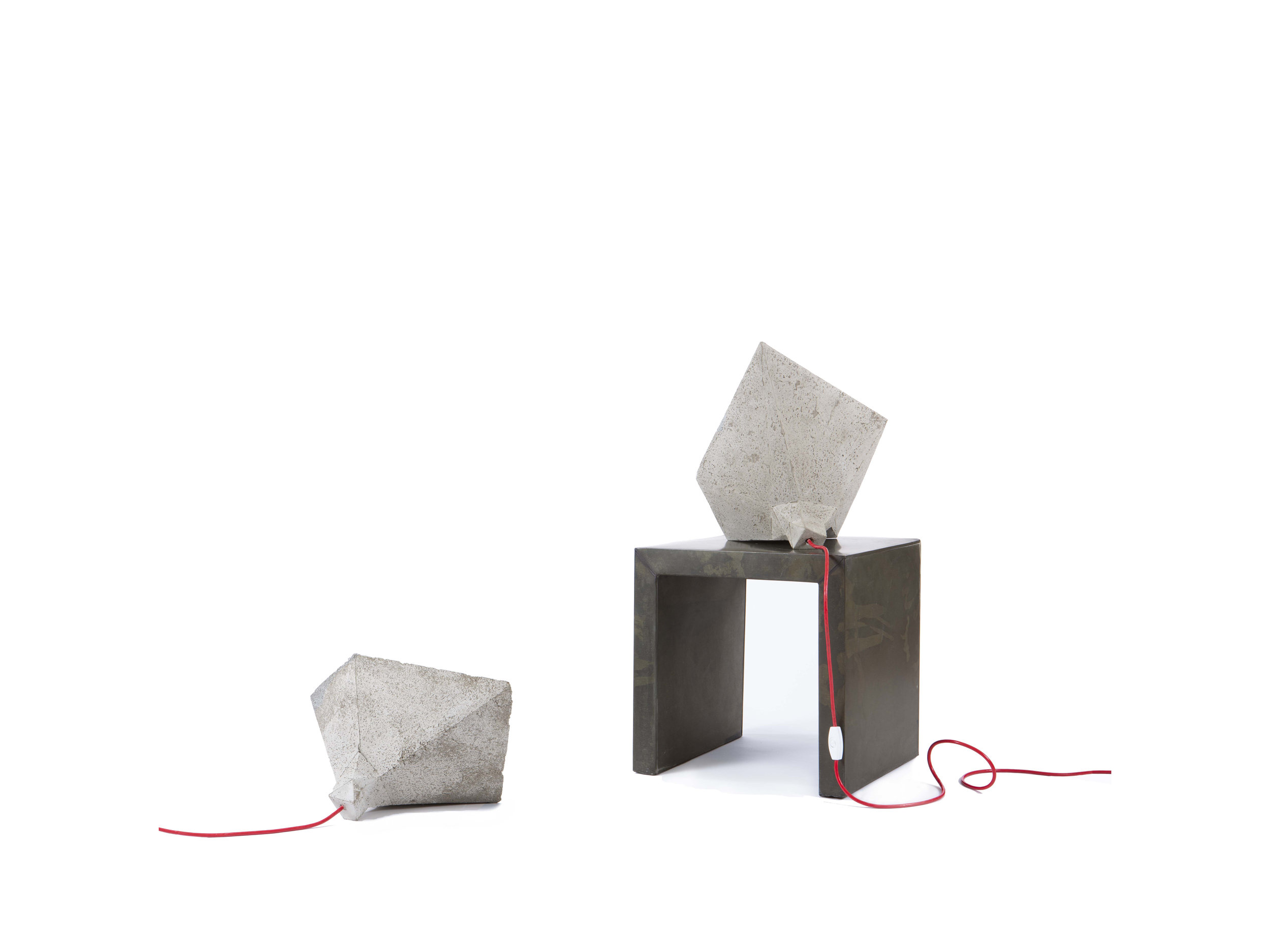 SHADOK concrete lamp