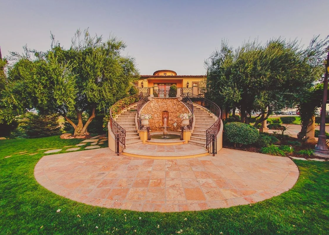 luxury hotel in paso - calipaso villas