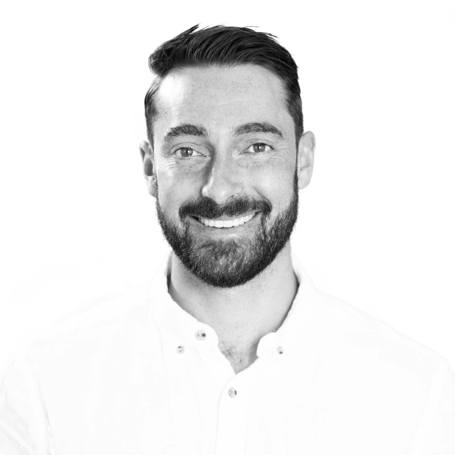 Aaron_SquareBW (1).jpg