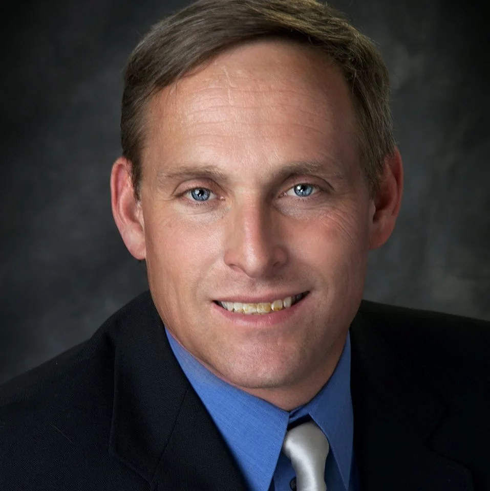 Tom Warren II, Publisher — The Amarillo Pioneer