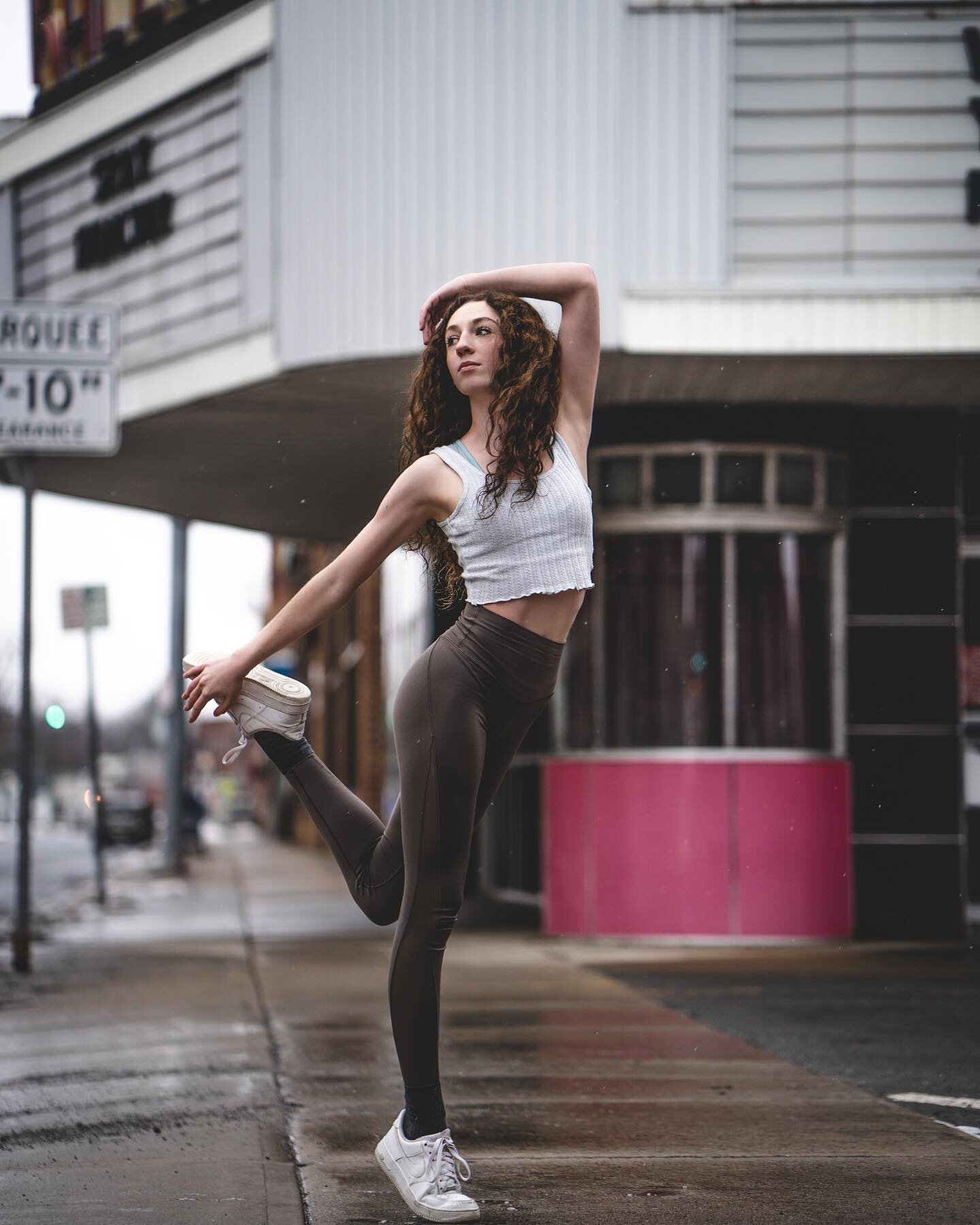 Dancer: @maddy_masello 

#LKFilms #WomenWhoFilm
#Oneida #NewYork #Dance #Dancer