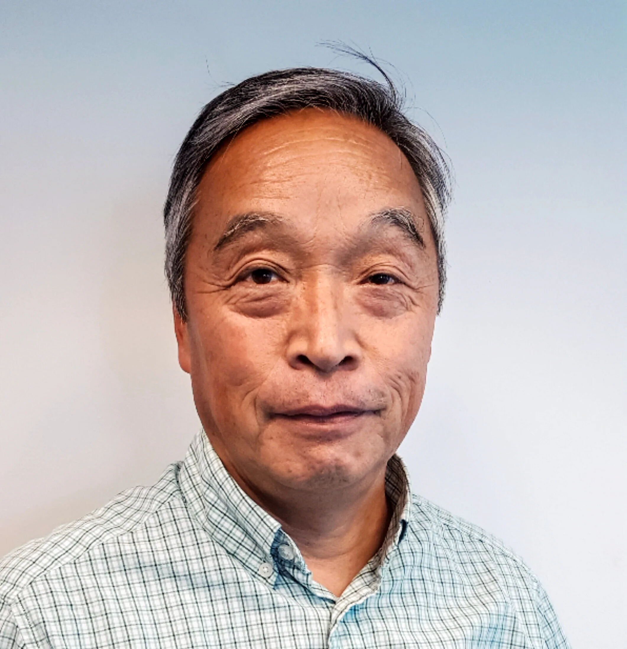 Kenzo Kusakabe Chairman