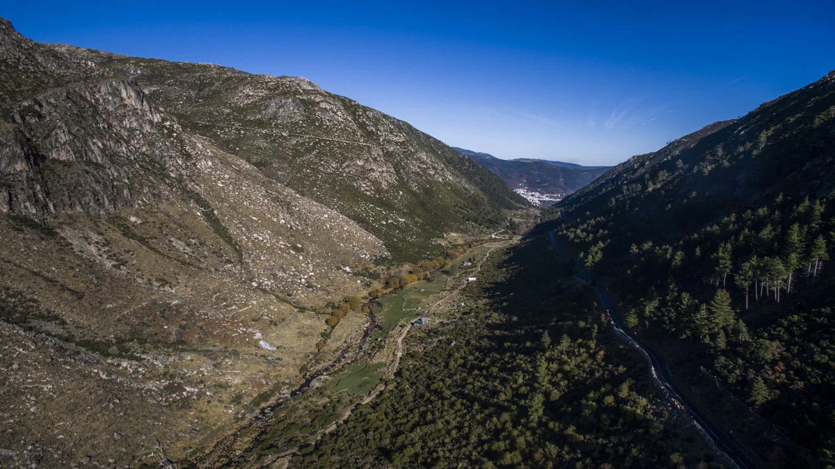  Vale Glaciar de Manteigas, rio Mondego, Serra Estrela. PAULO CUNHA / SLIDESHOW 