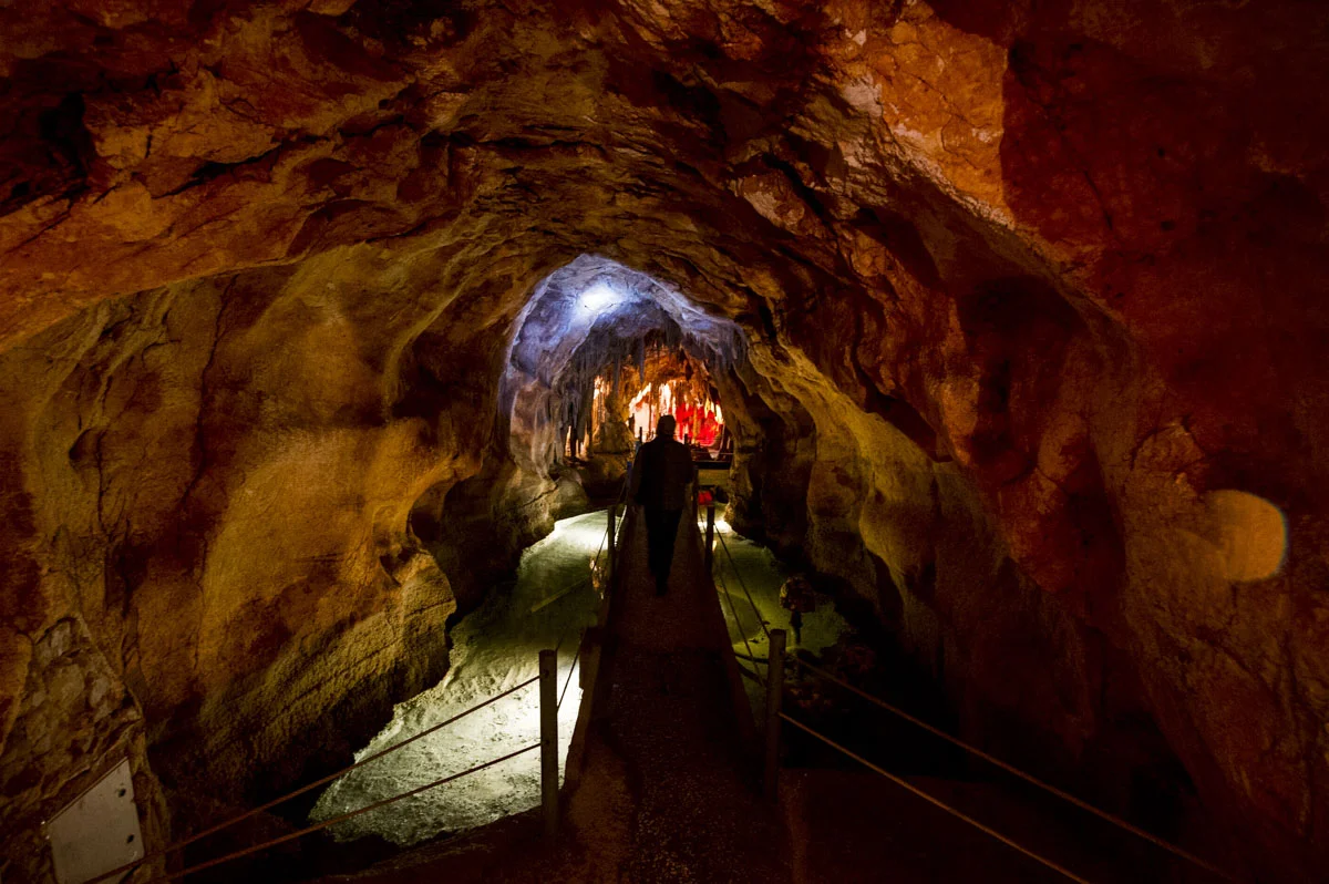  Grutas de Alvados. RUI MIGUEL PEDROSA / SLIDESHOW 