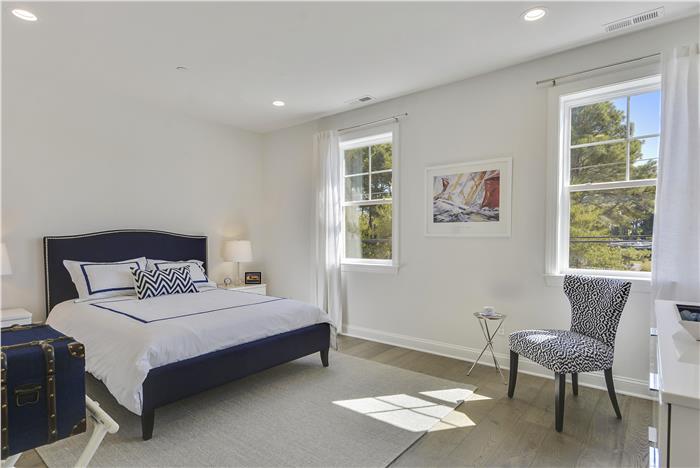 Upper-Level-Bedroom-2-_DSC8484.jpg