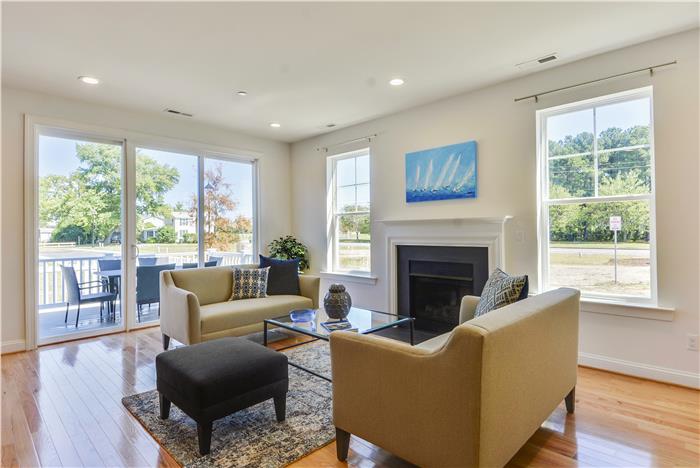Main-Level-Living-Room-_DSC8748.jpg