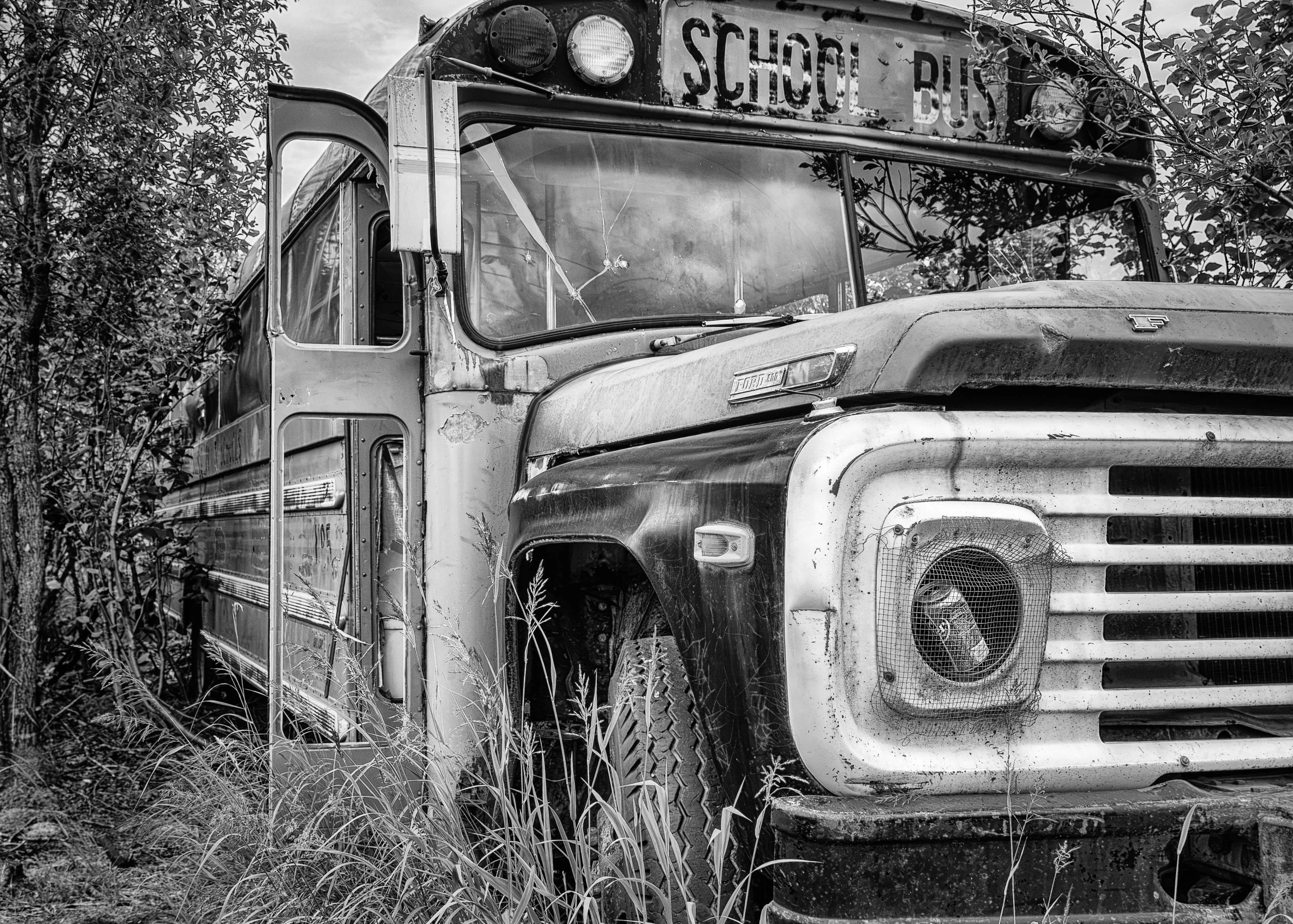 Coldfoot Bus B&W.jpg