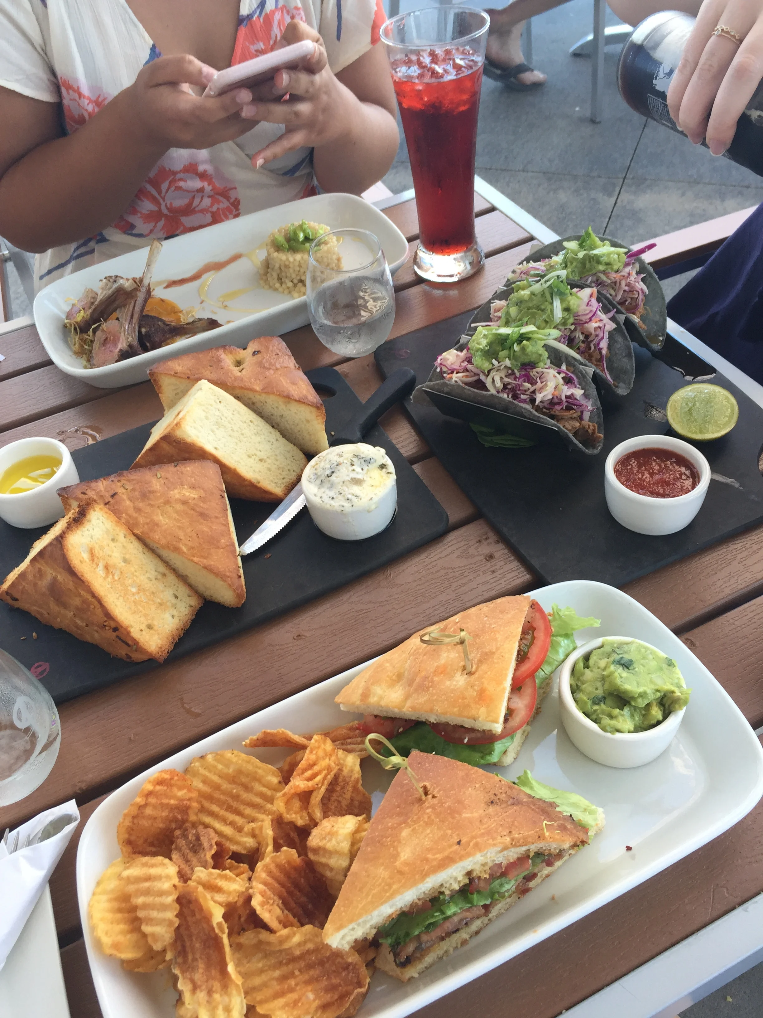 @the___edge Four Daughters6.JPG