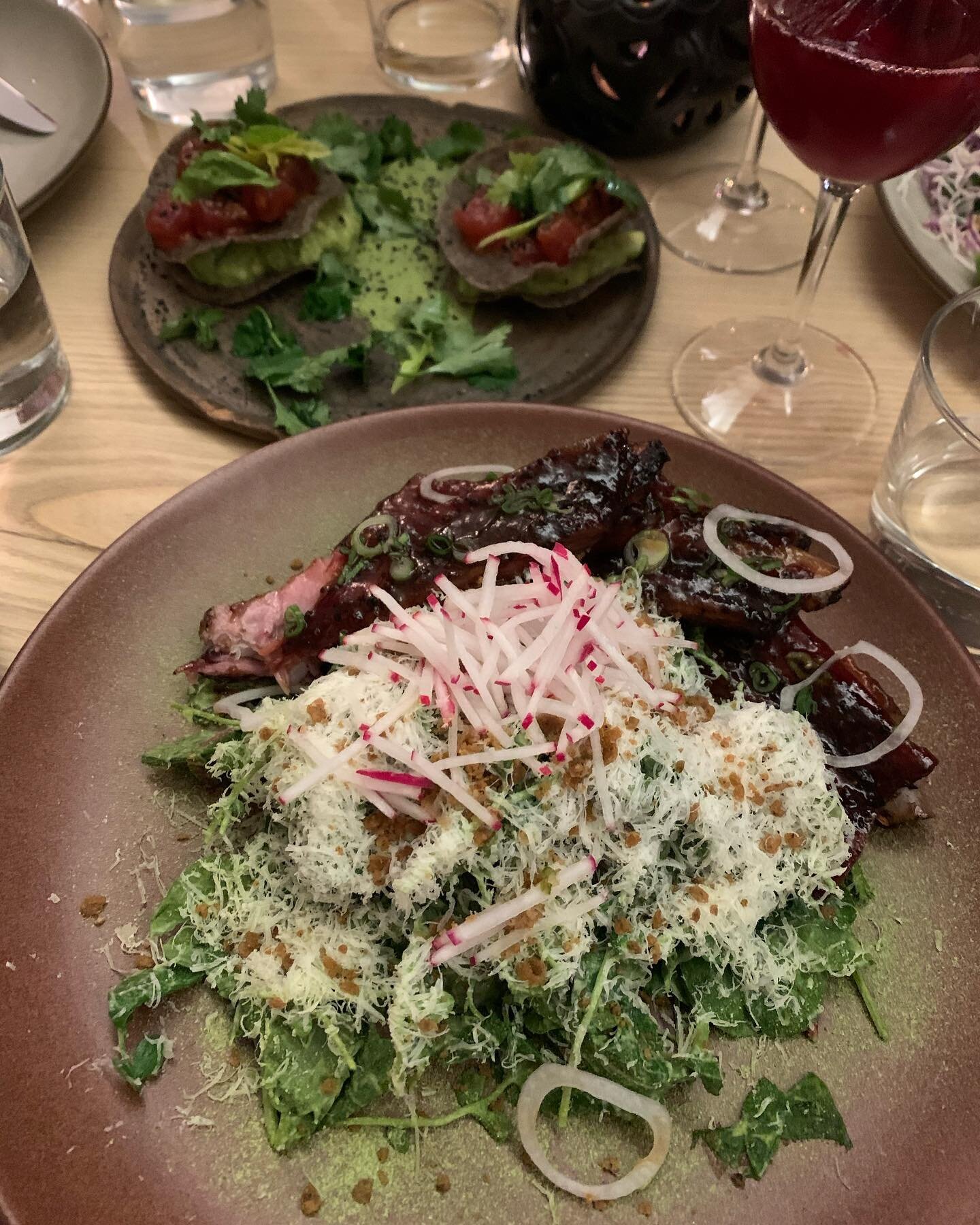 Always a delicious time at @colitarestaurant 😋 look closely &amp; you&rsquo;ll even see that I snagged a bite of their succulent ribs before snapping a photo! 🤫