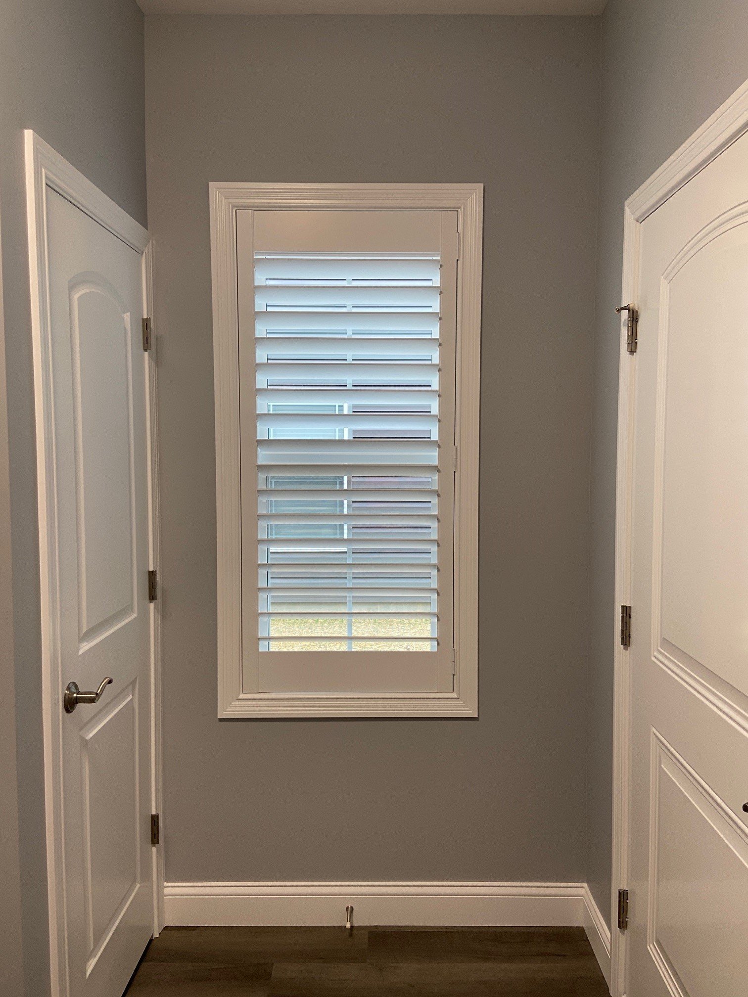  Hunter Douglas Heritance® Hardwood Shutter  