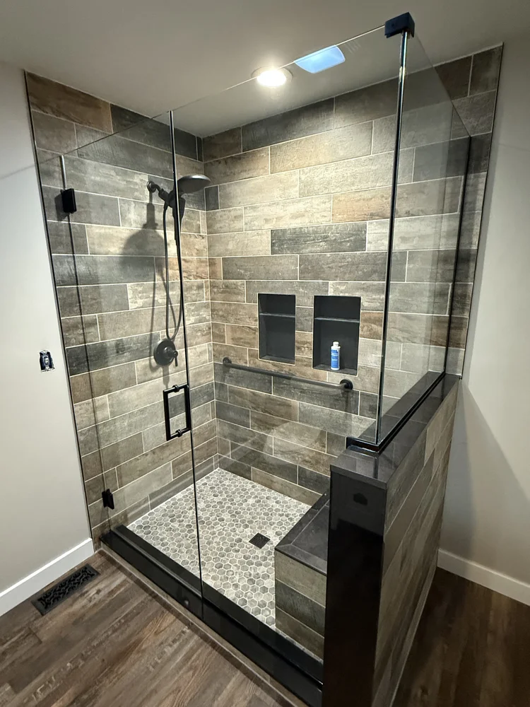 Glass Shower Enclosures — Kokomo Glass And Paint