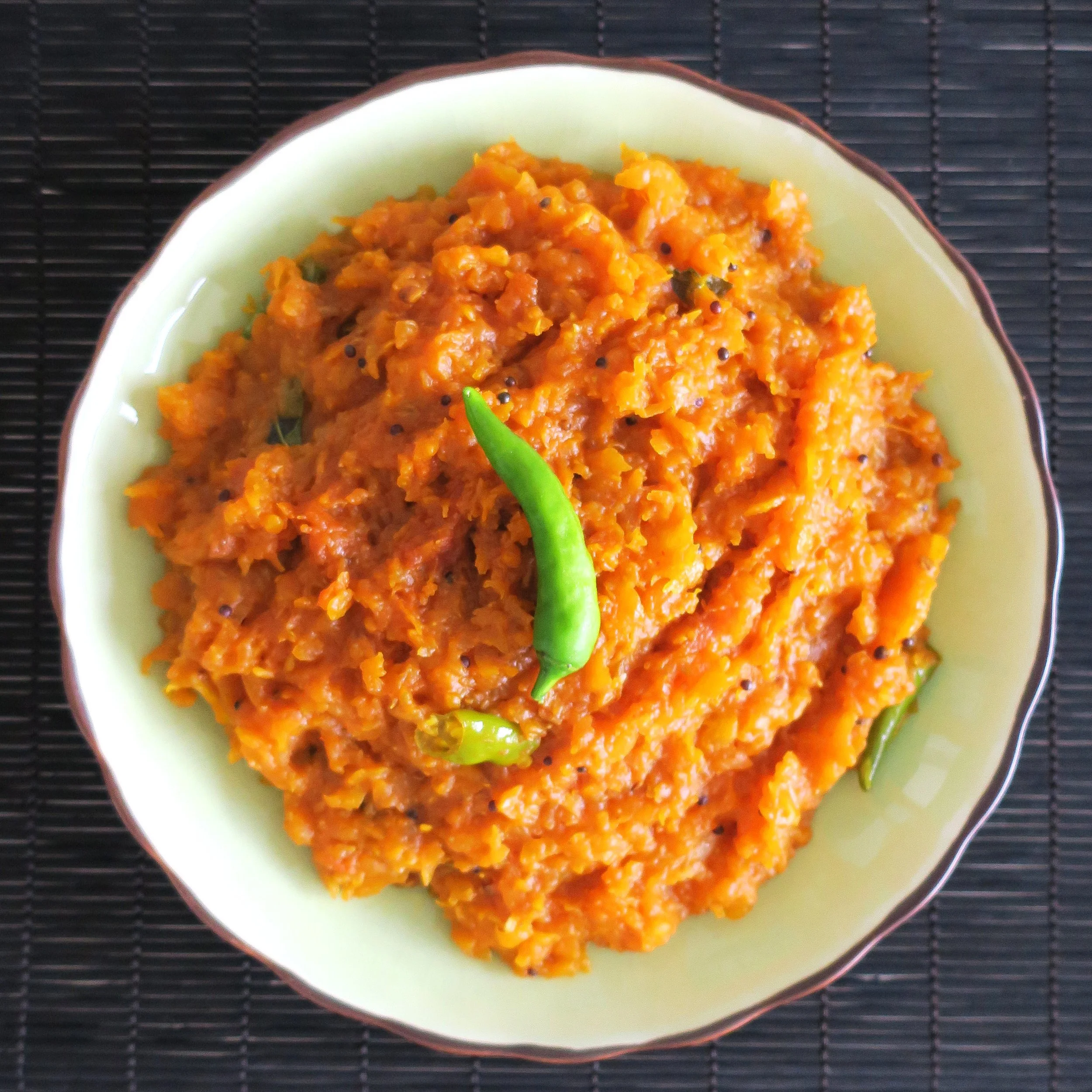 Sweet &amp; Spicy Papaya Chutney