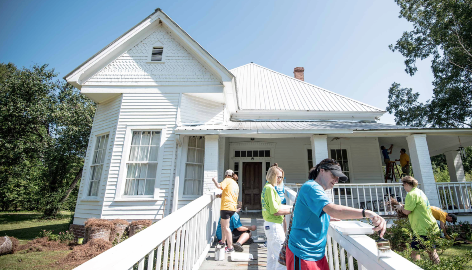 Volunteers from Protective Life working at Horseshoe Farm’s first enhanced independent living home for women.