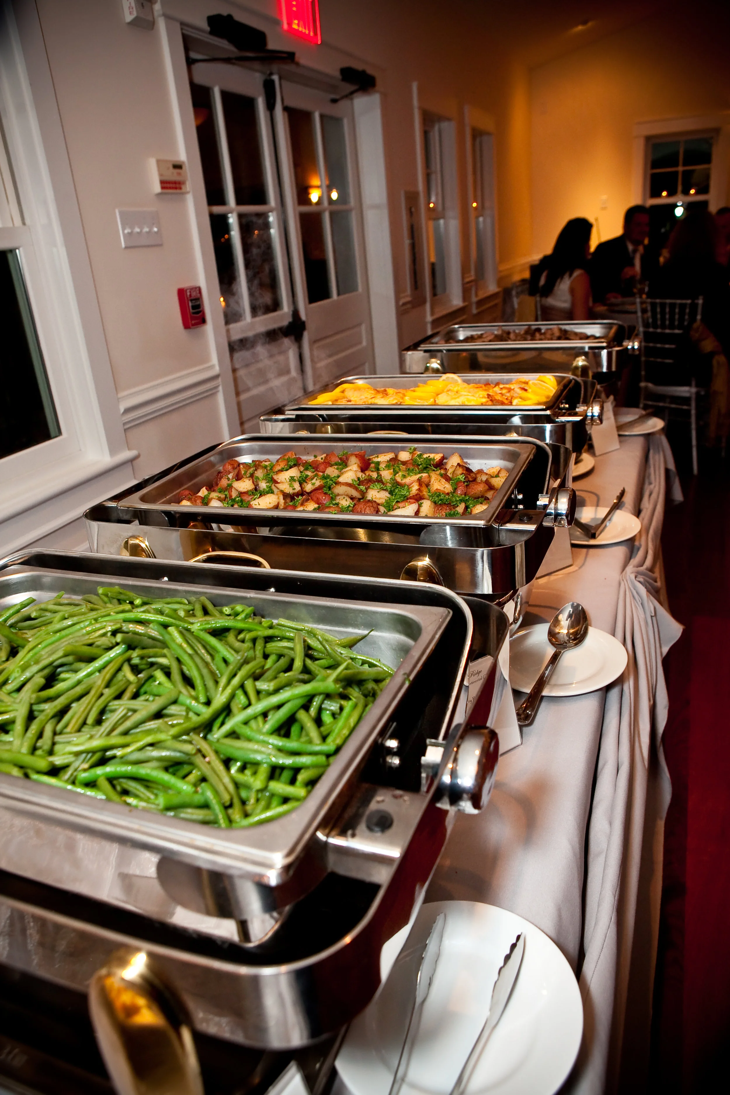 Dinner Buffet.jpg