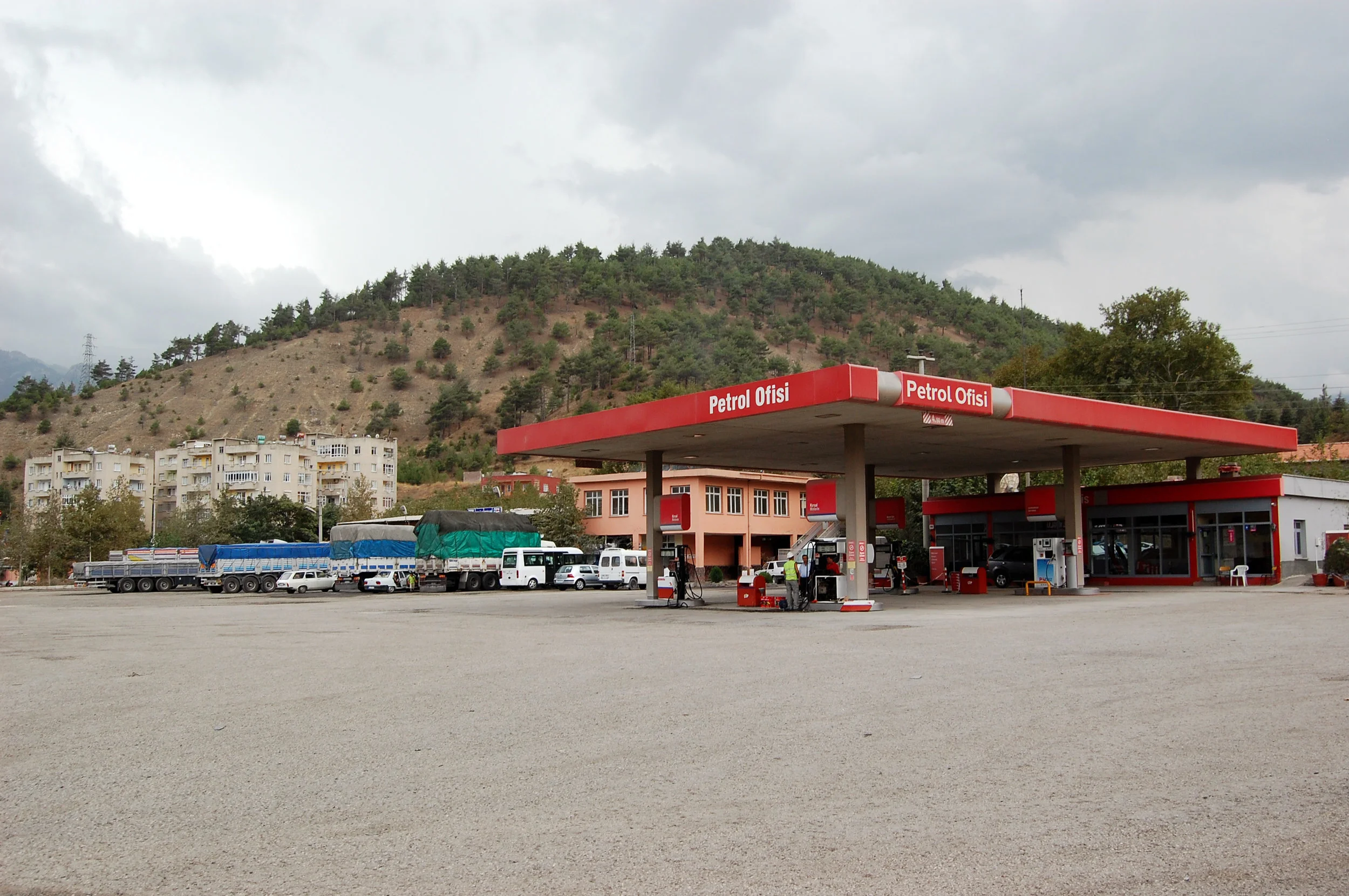 petrol ofisi.jpg
