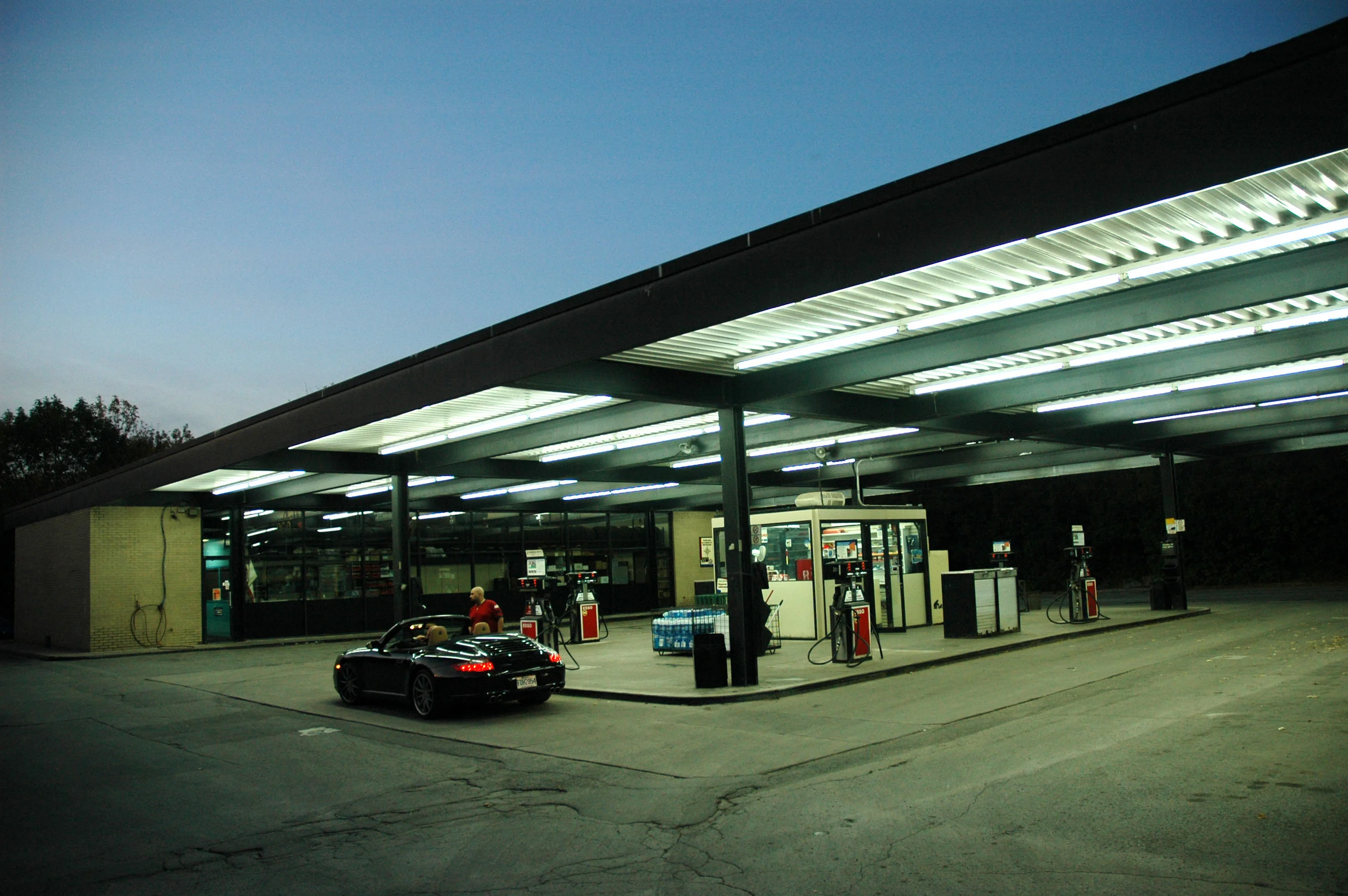 mies esso.jpg