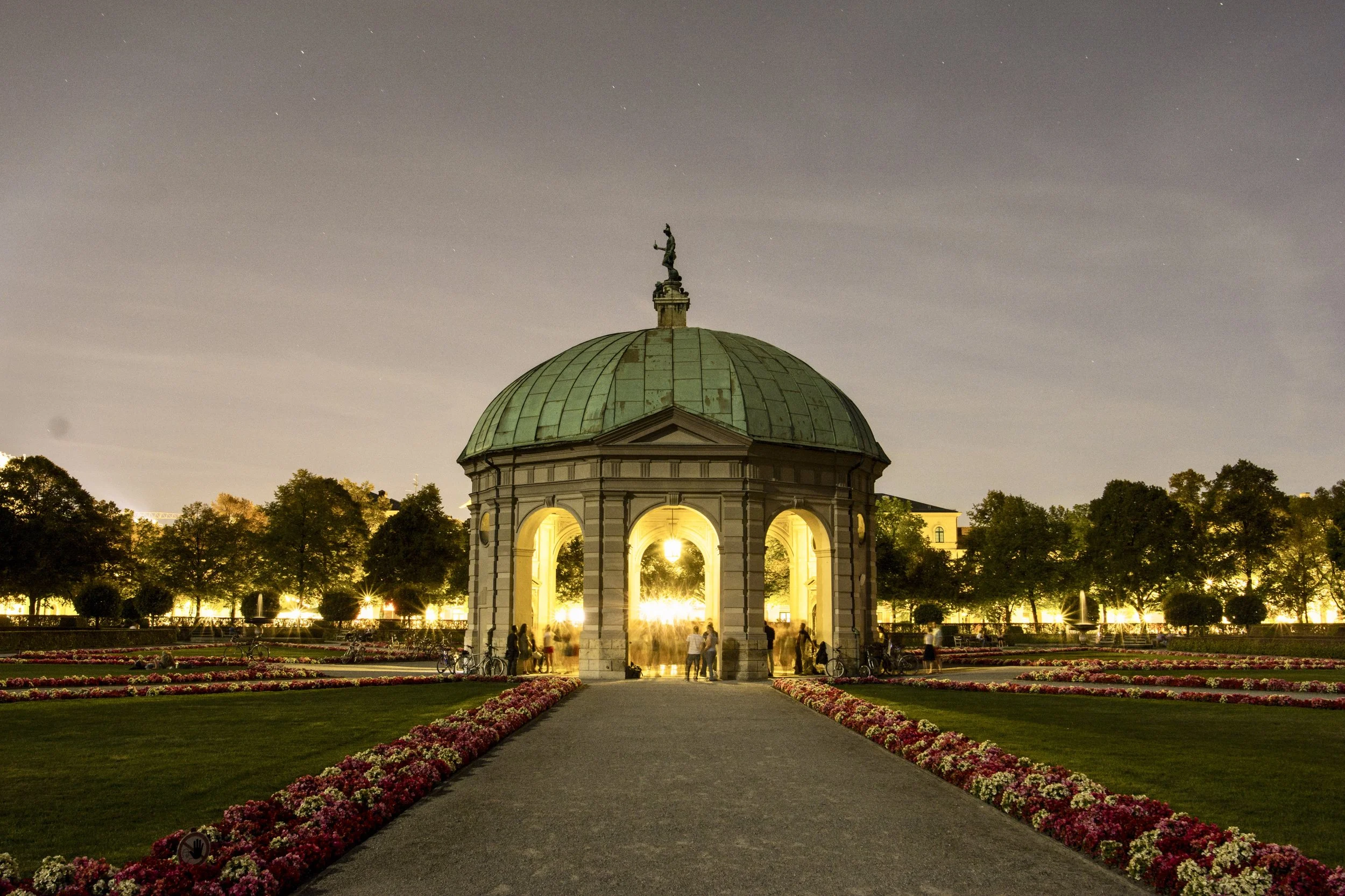 Salsa in the Hofgarten