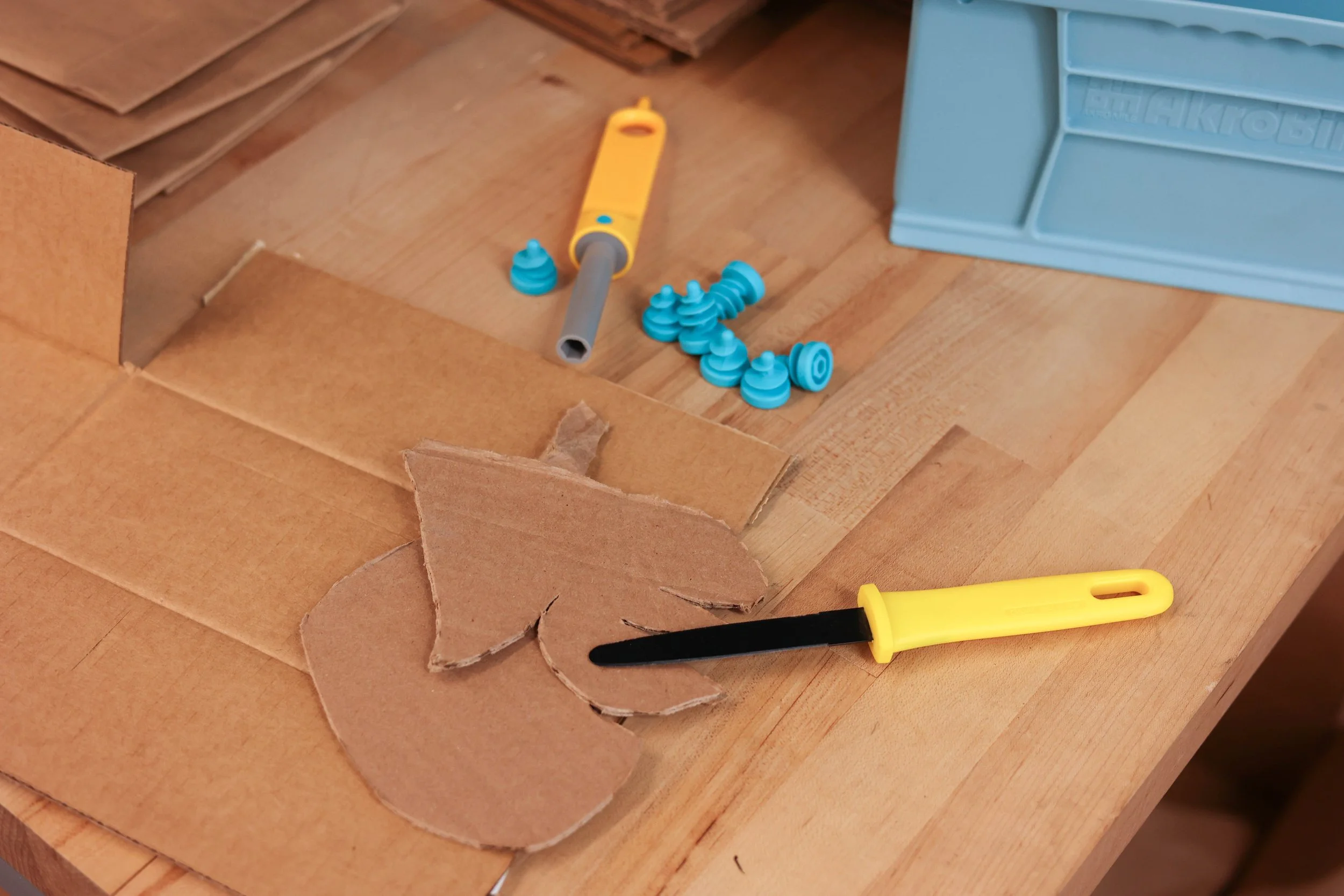 Canary kids' cardboard knife — The Prepared