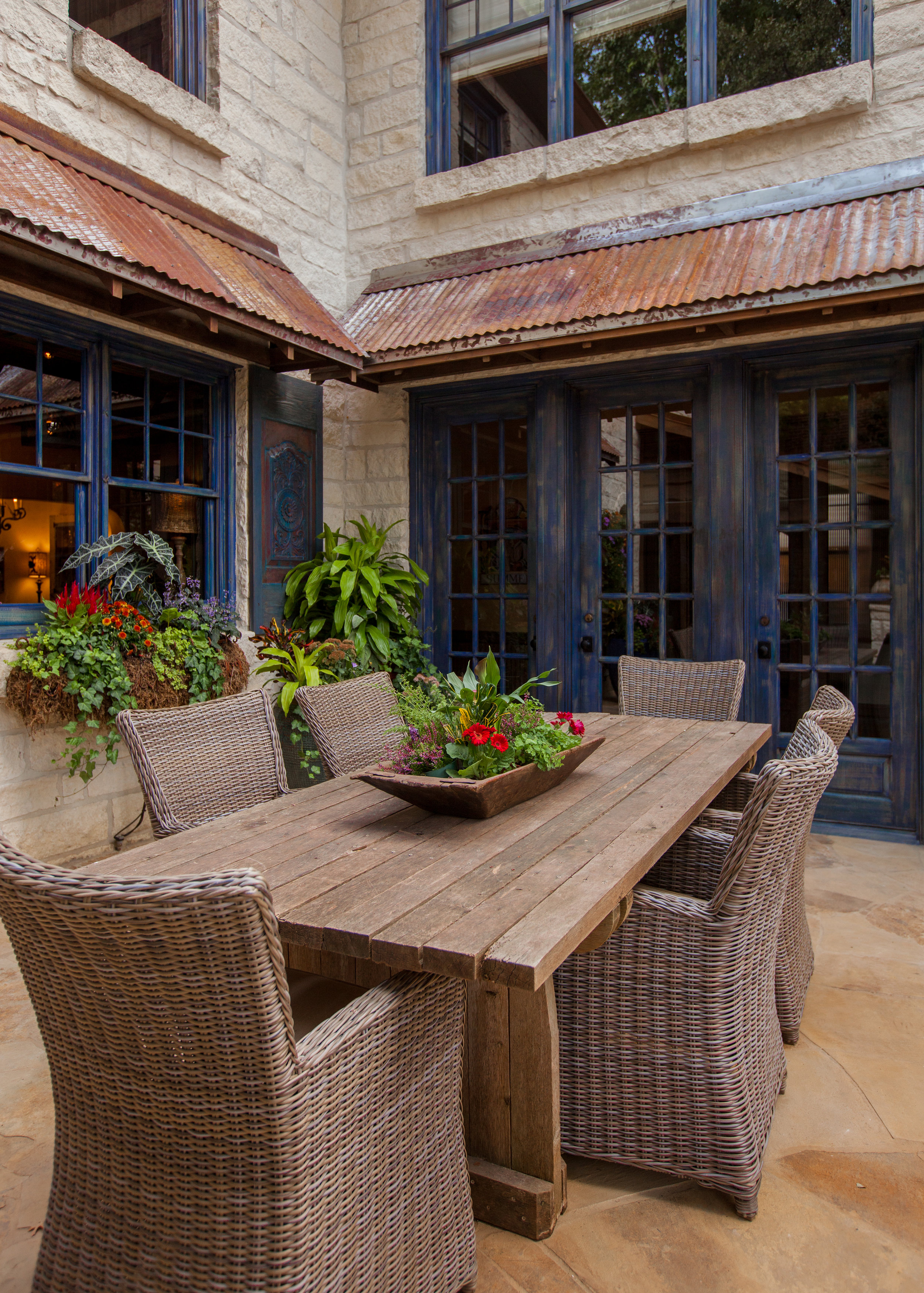 CARUTH- Patio Dining.jpg