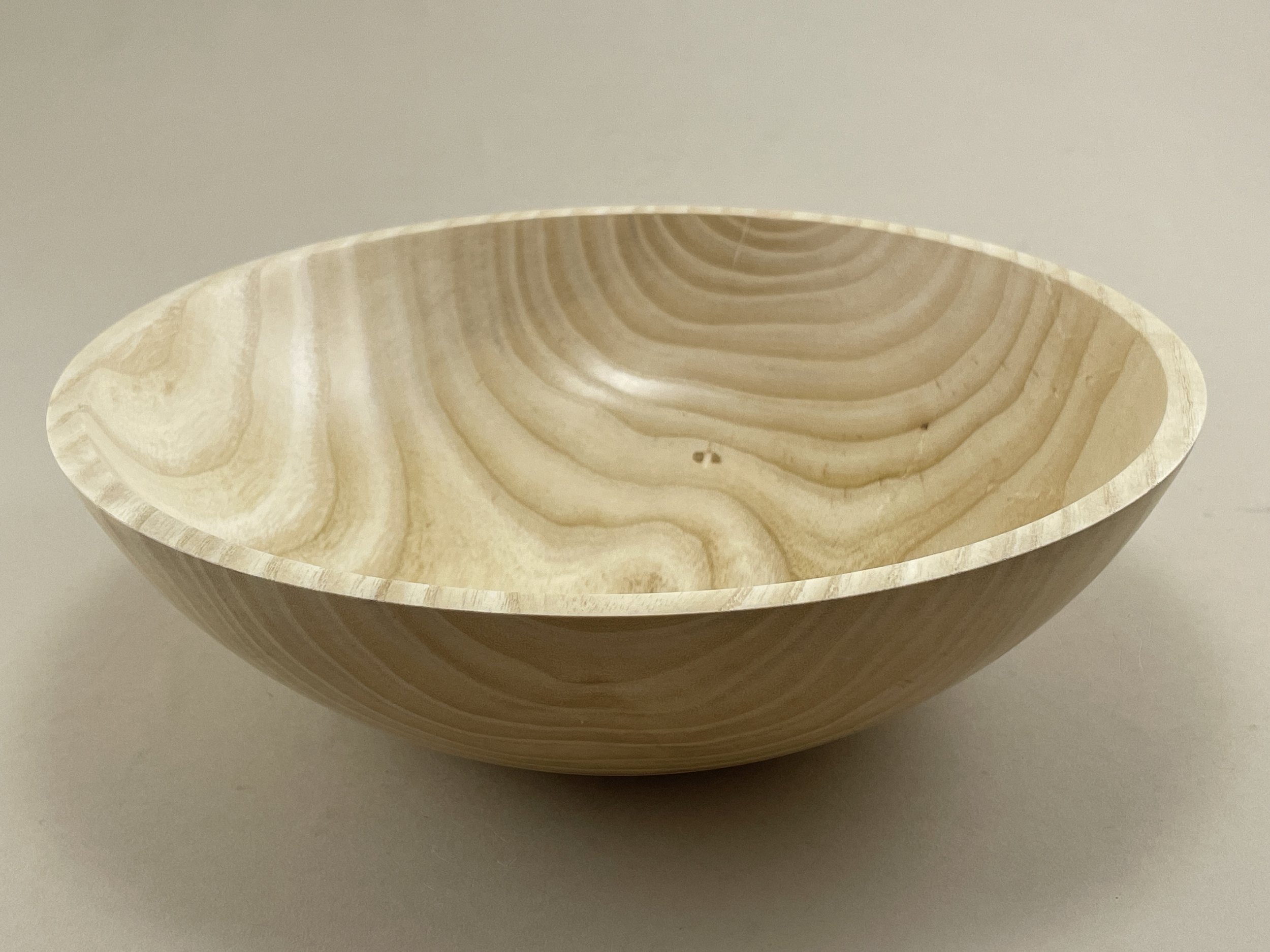 835 Ash Bowl