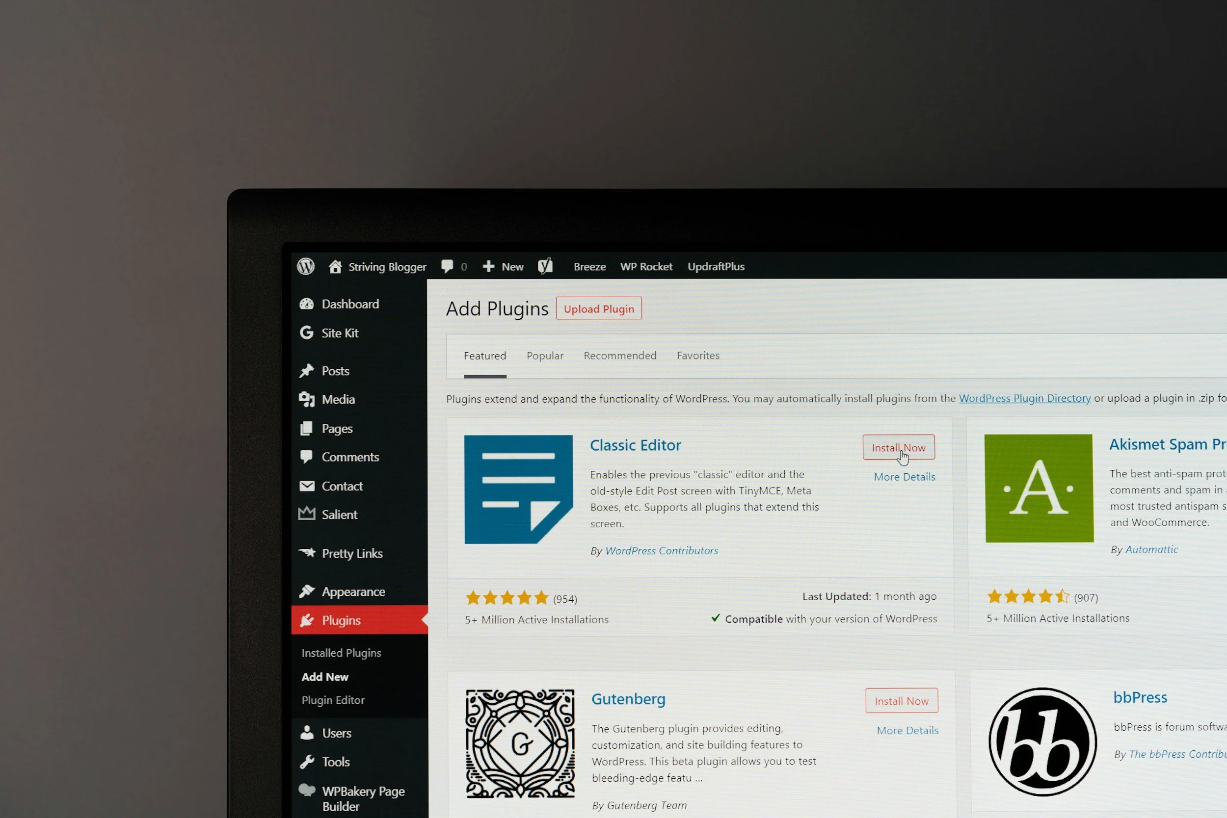 What to Look for in a Website Builder if You're Running a UK Small Business