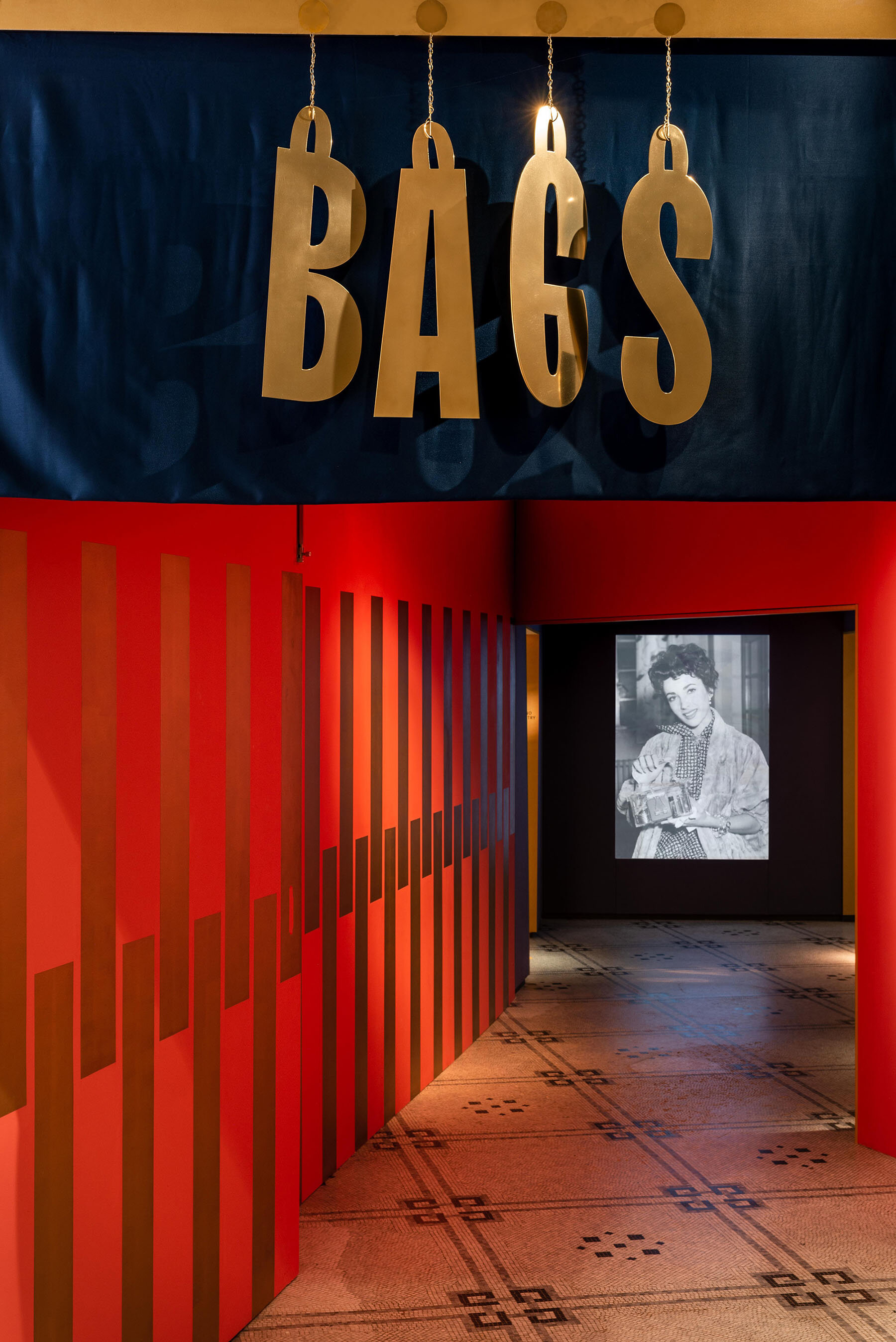 Bags: Inside Out - Exhibition · V&A