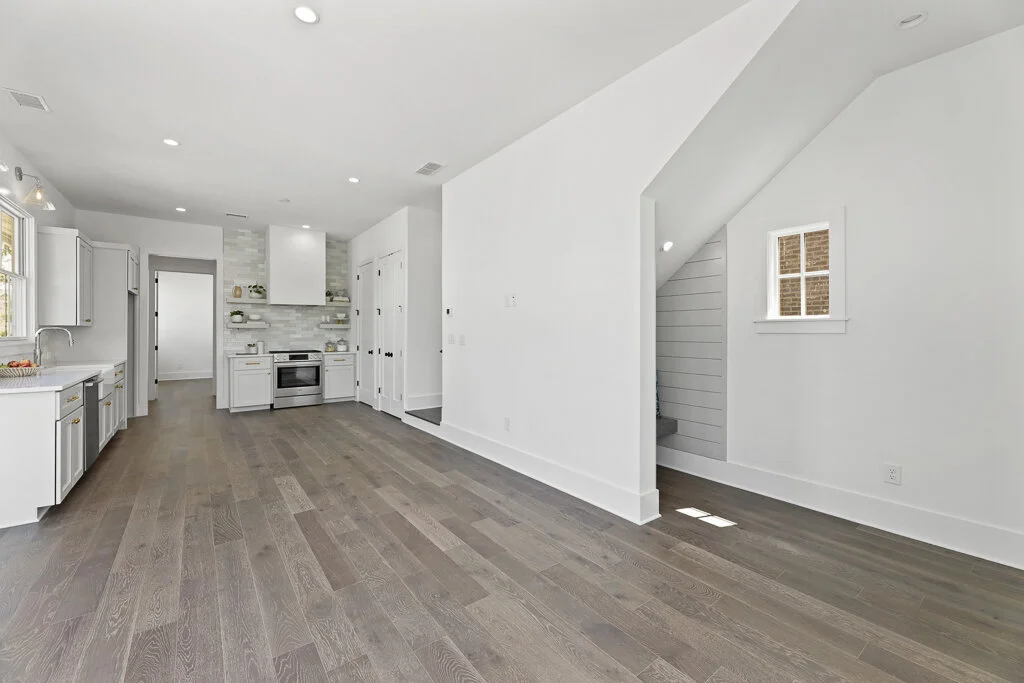LaRucheCreative-215HighStreet-5.jpg