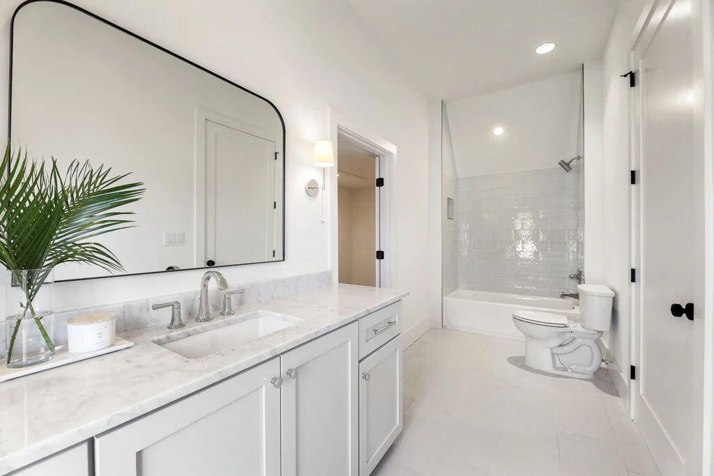 LaRucheCreative-215HighStreet-25.jpg