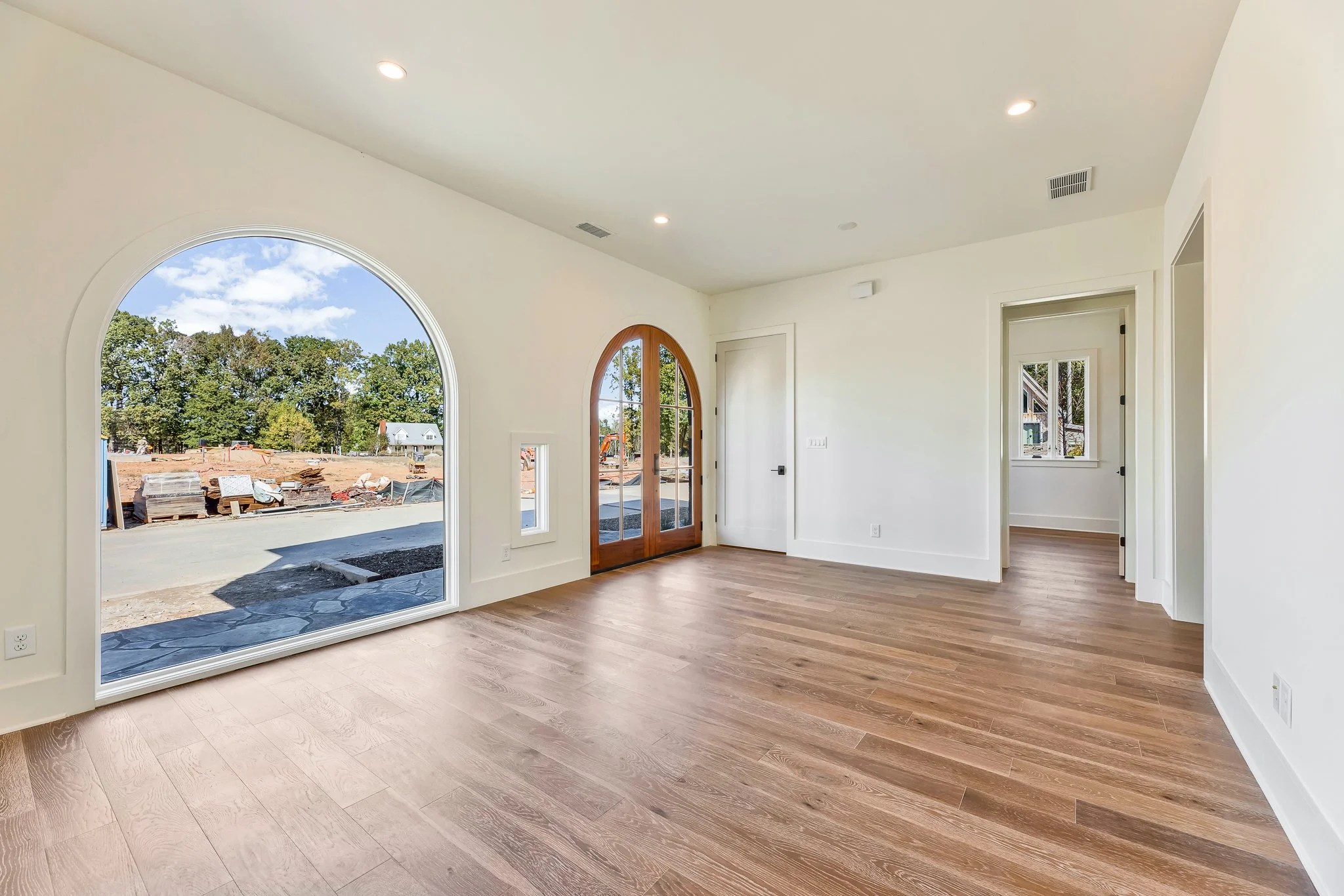 LaRuche_Builder_RSmith_330_High_Street-04.jpg