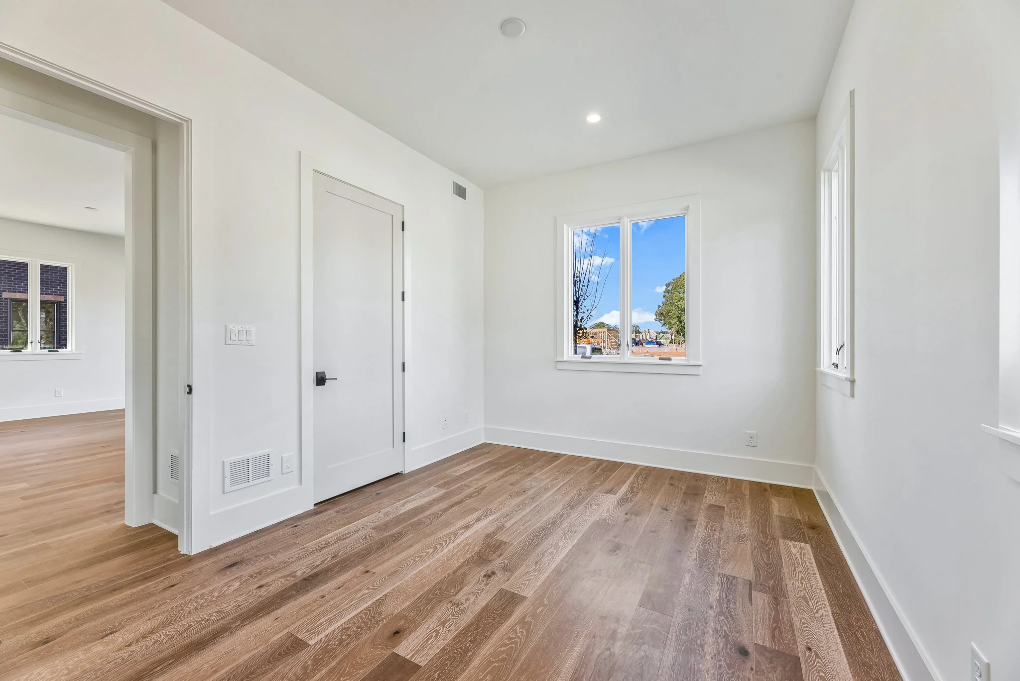 LaRuche_Builder_RSmith_330_High_Street-08.jpg