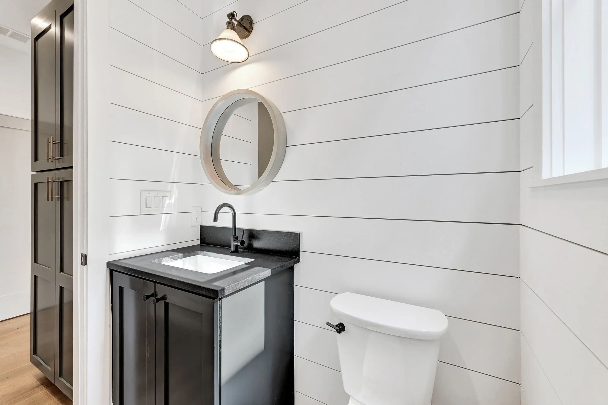 LaRuche_RealEstate_RSmith_245_High_Street-06.jpg